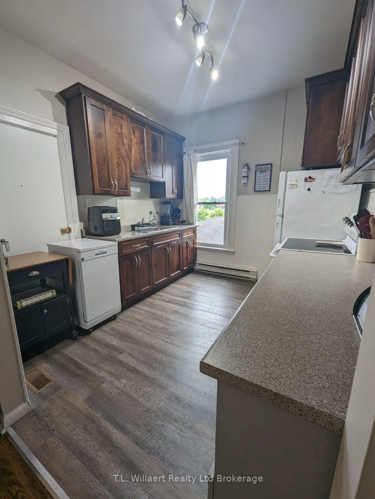 Photo 17 of 14 Rutherford Avenue, Aylmer — HOMEH