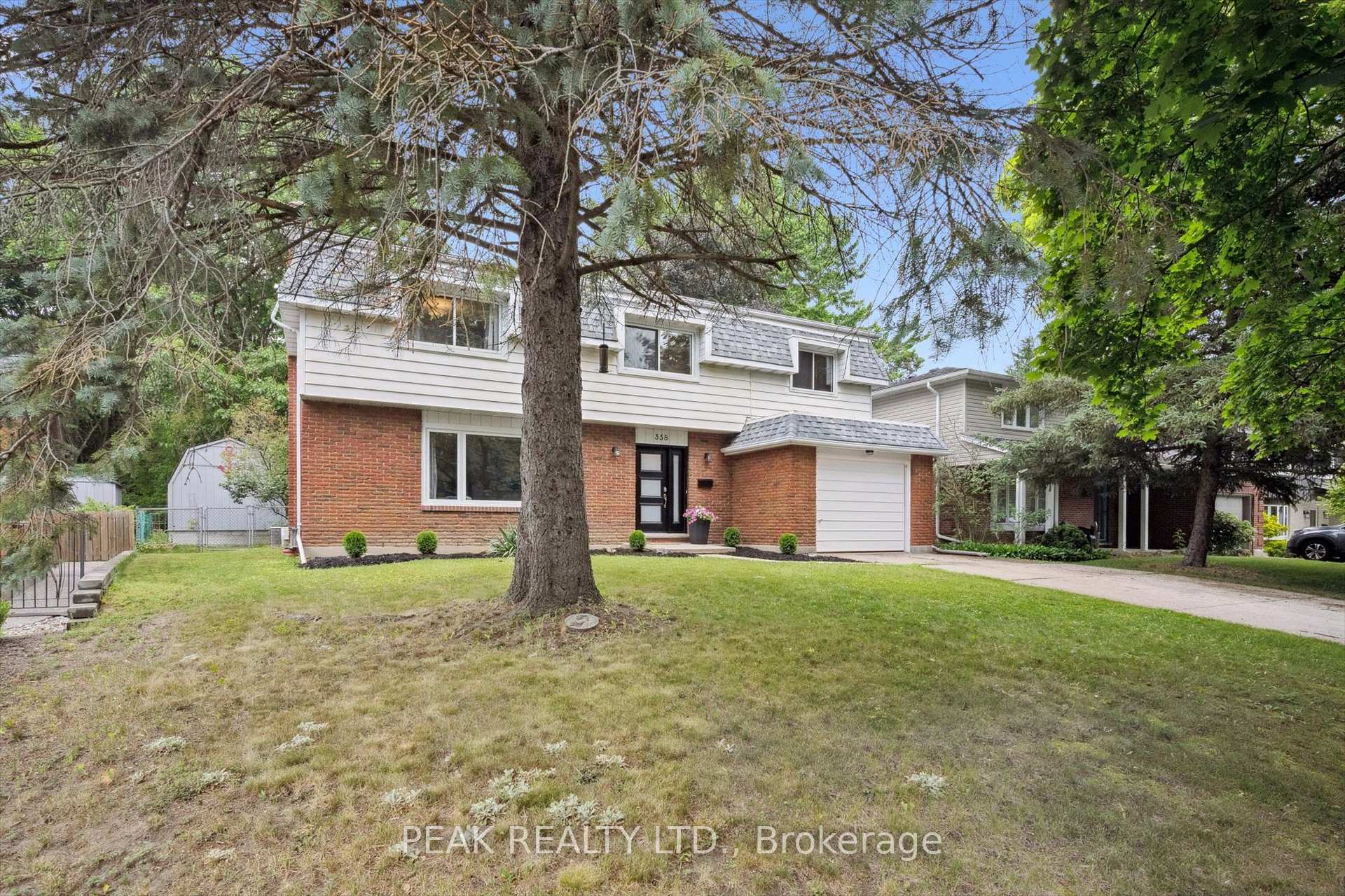Photo 4 of 358 Craigleith Drive, Waterloo — HOMEH