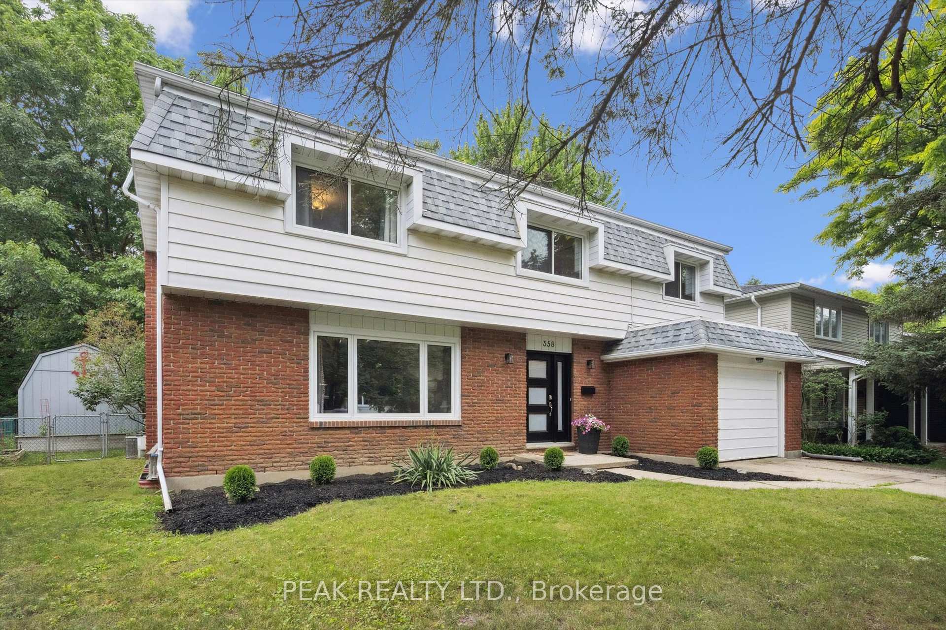 Photo 5 of 358 Craigleith Drive, Waterloo — HOMEH