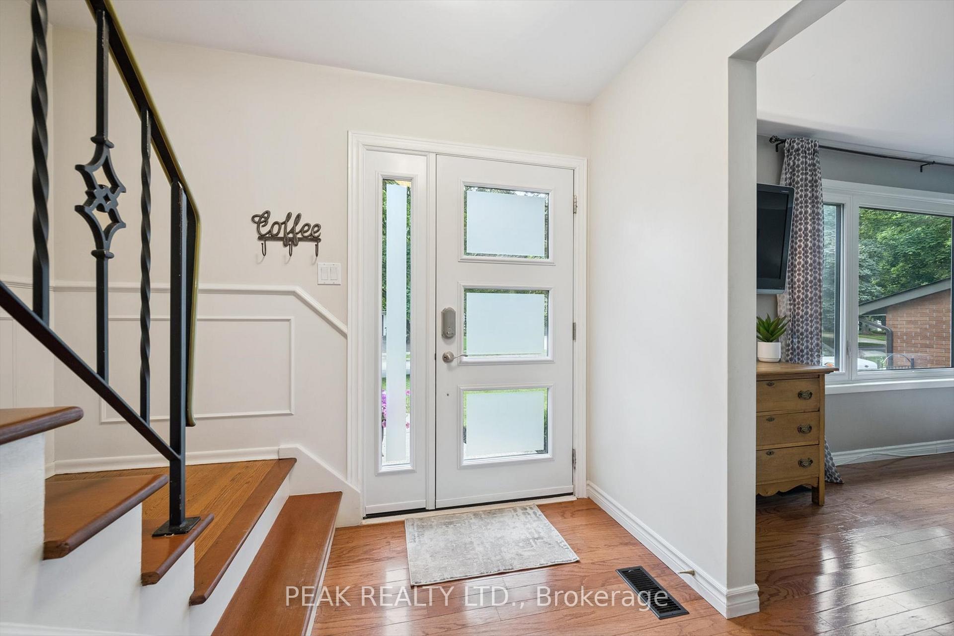 Photo 6 of 358 Craigleith Drive, Waterloo — HOMEH