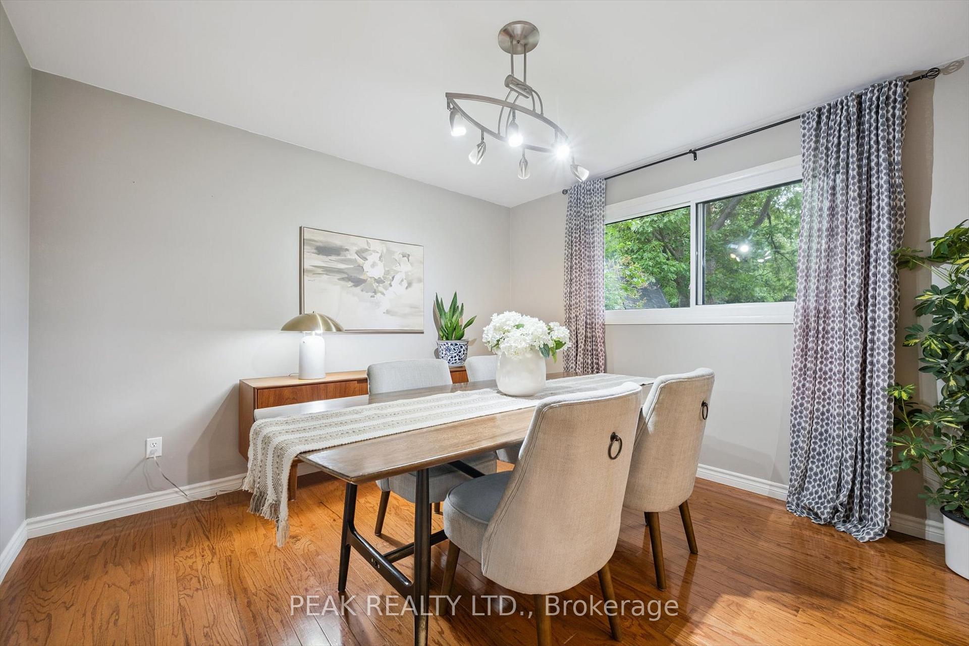 Photo 11 of 358 Craigleith Drive, Waterloo — HOMEH