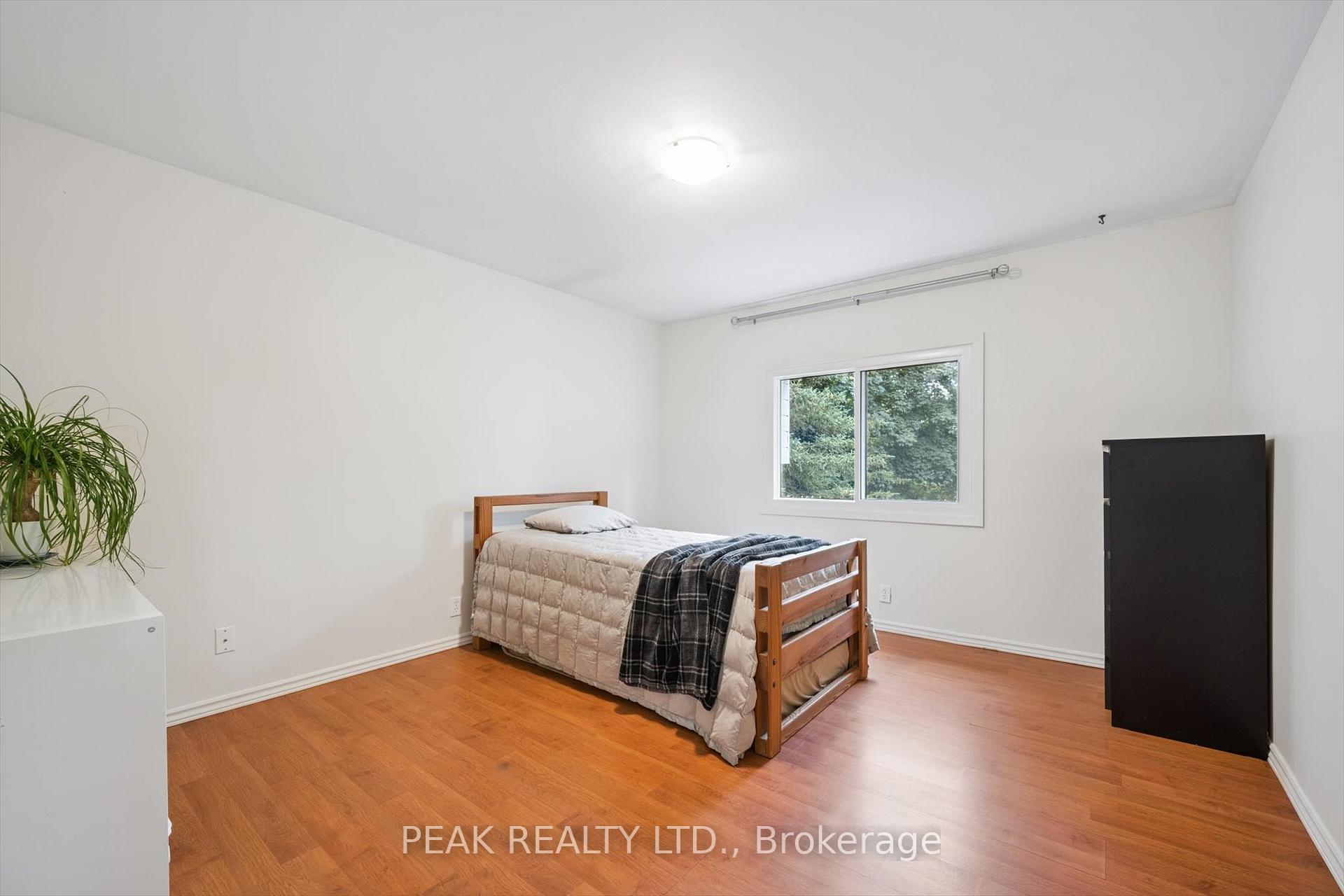 Photo 30 of 358 Craigleith Drive, Waterloo — HOMEH