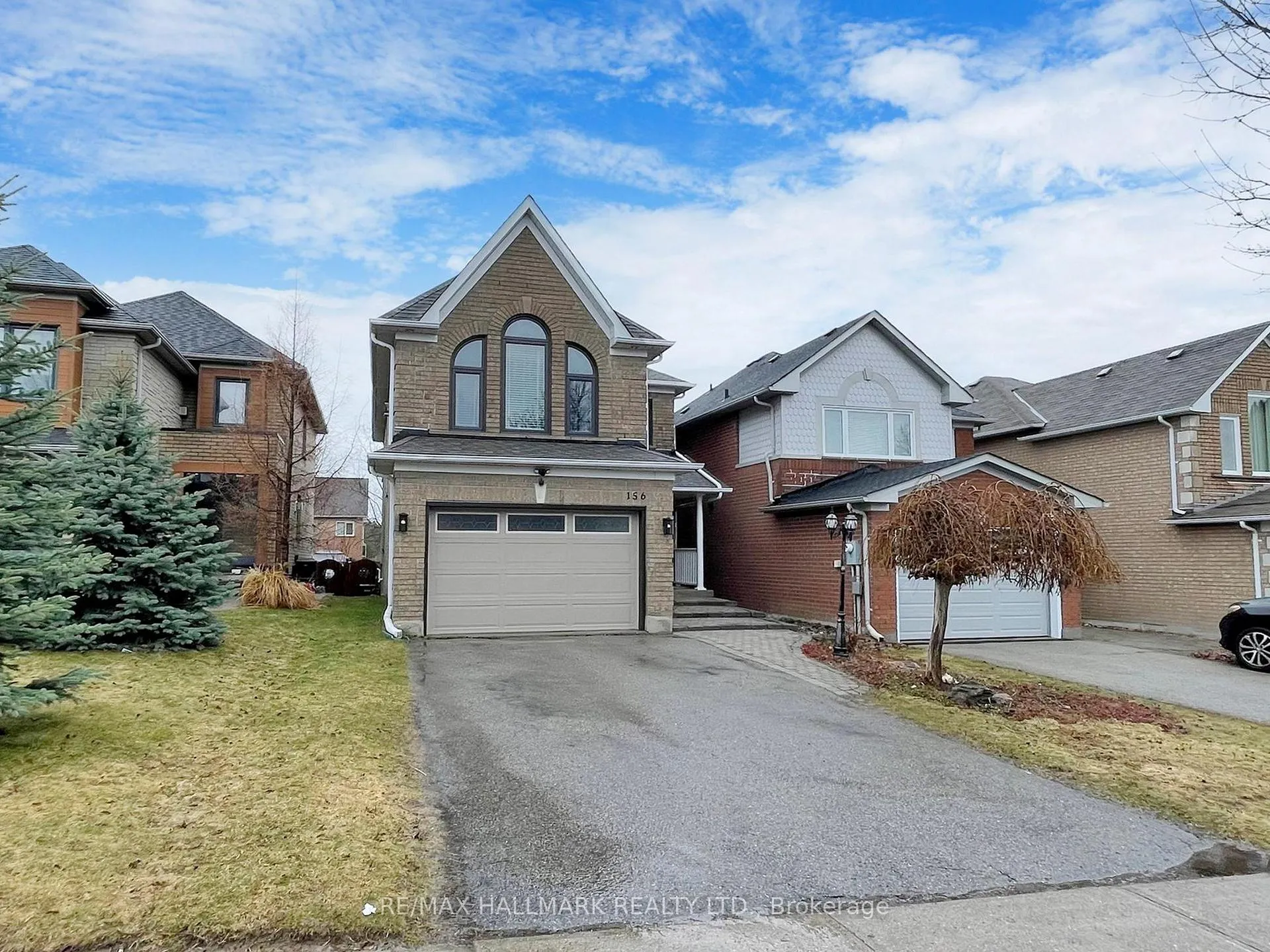 Photo 3 of 156 Stone Road, Aurora, Aurora Grove — HOMEH