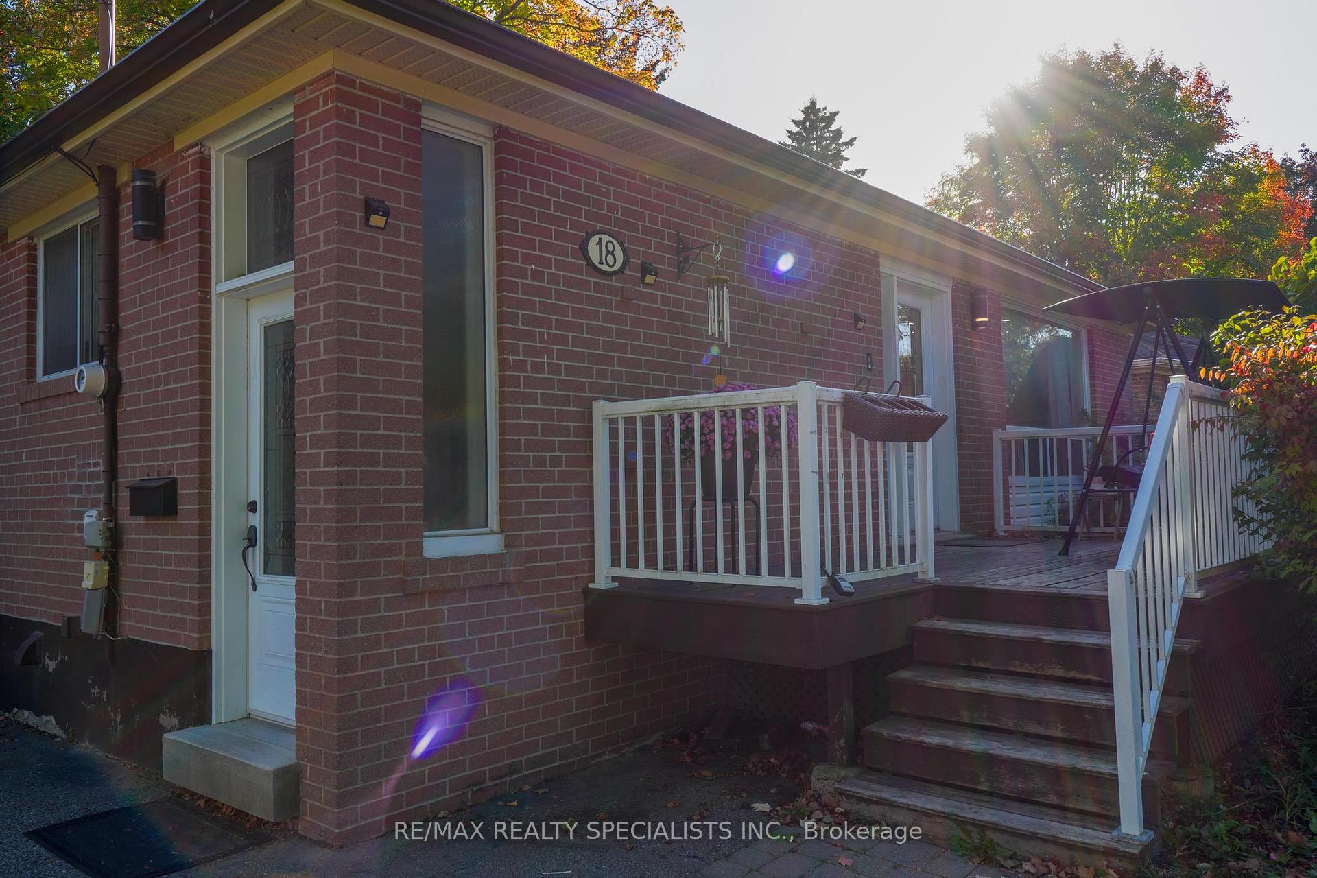 Photo 17 of 18 Corbett Crescent, Aurora, Aurora Highlands — HOMEH