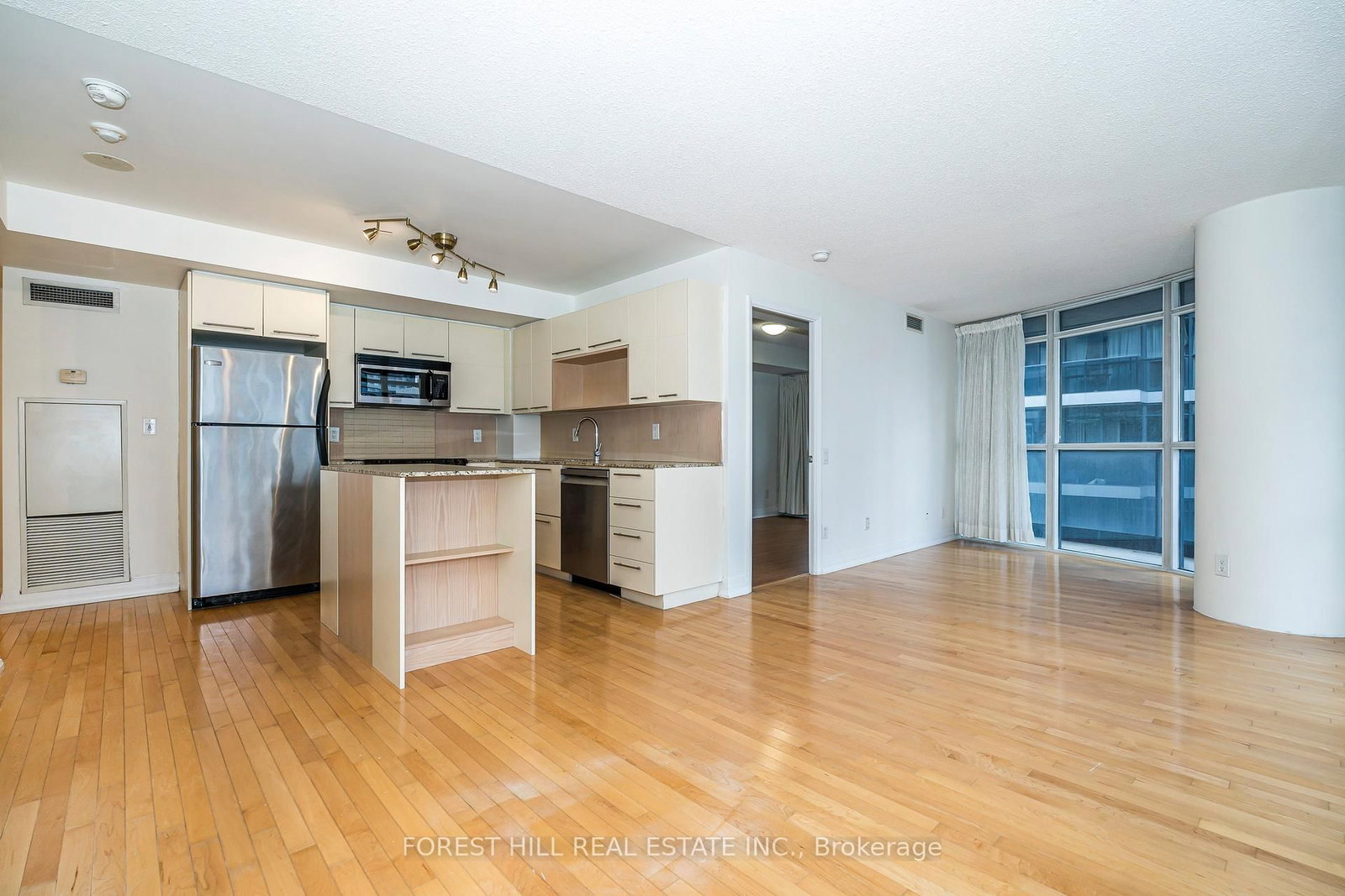 Photo 3 of Unit 1607, 25 Carlton St, Toronto, Church-Yonge Corridor — HOMEH