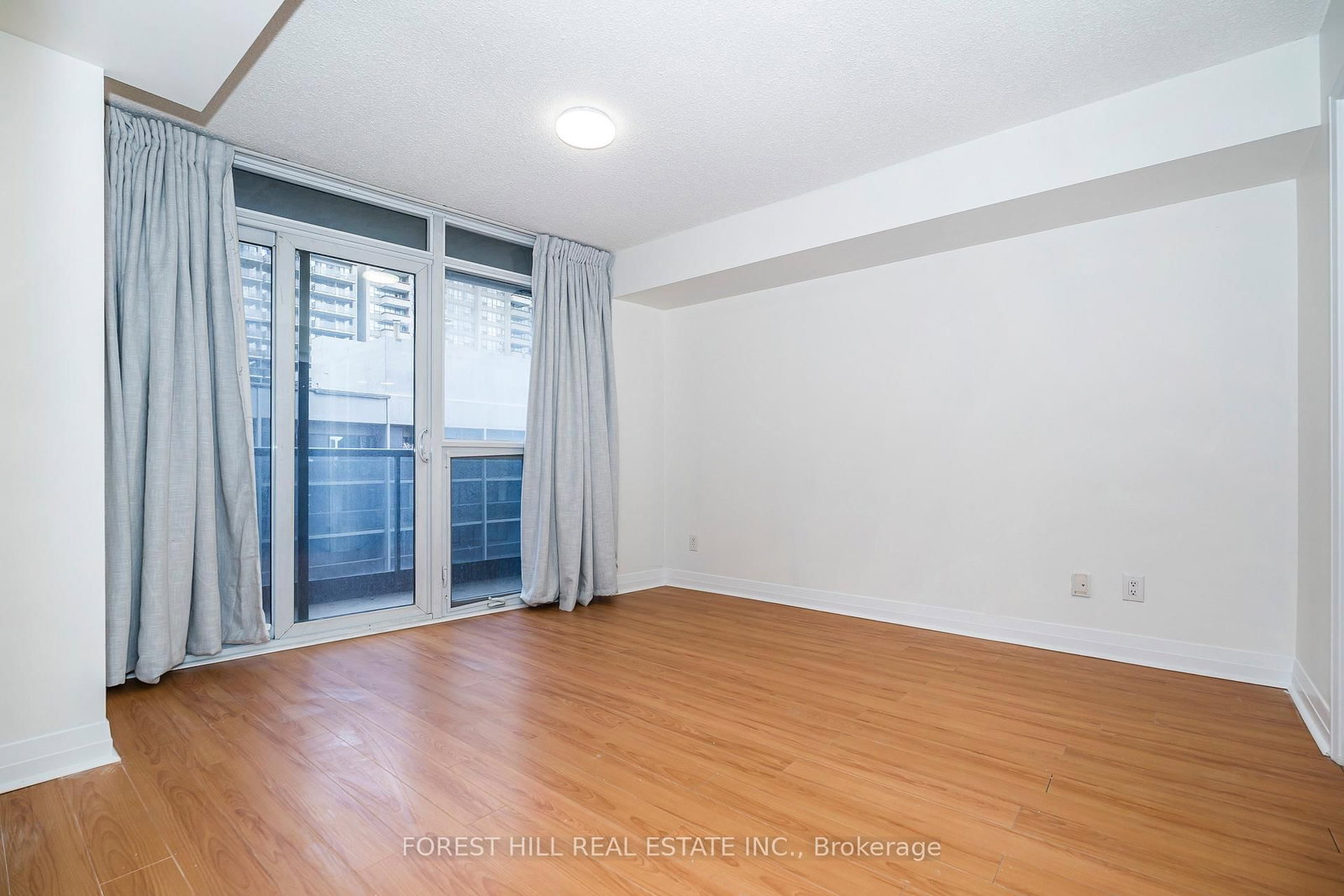 Photo 10 of Unit 1607, 25 Carlton St, Toronto, Church-Yonge Corridor — HOMEH