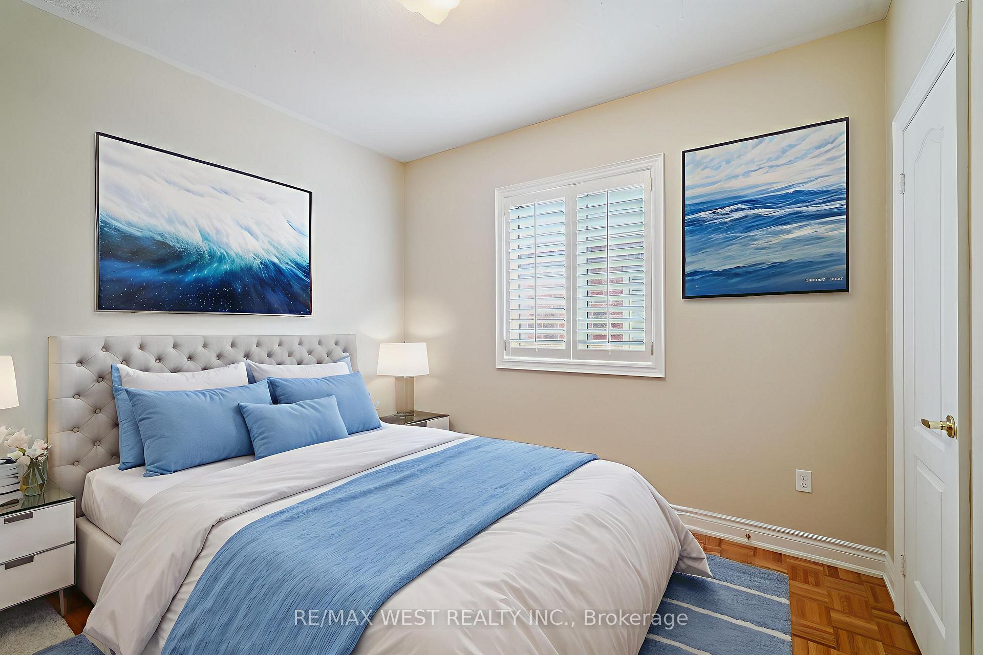 Photo 11 of 133 Cupola Crescent, Vaughan, Vellore Village — HOMEH