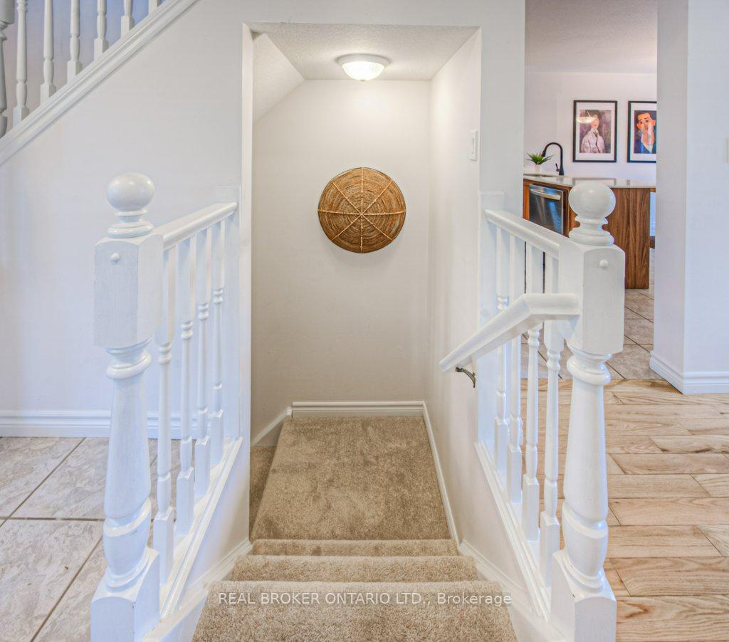 Photo 6 of 511 Mariner Drive, Waterloo — HOMEH