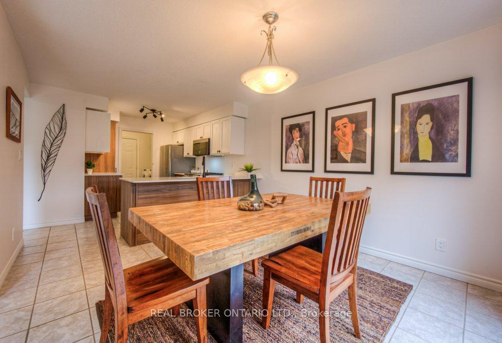 Photo 14 of 511 Mariner Drive, Waterloo — HOMEH