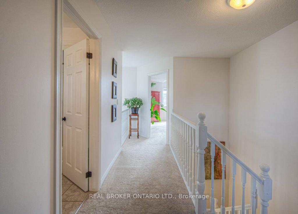 Photo 22 of 511 Mariner Drive, Waterloo — HOMEH