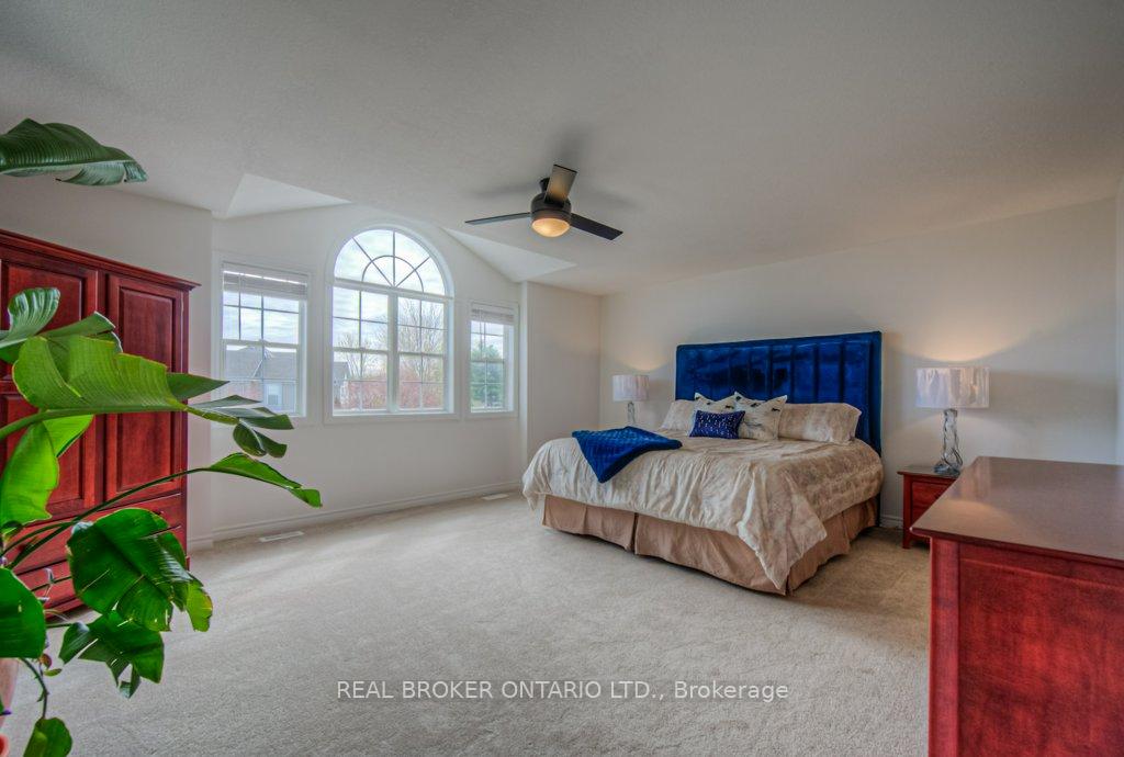 Photo 29 of 511 Mariner Drive, Waterloo — HOMEH