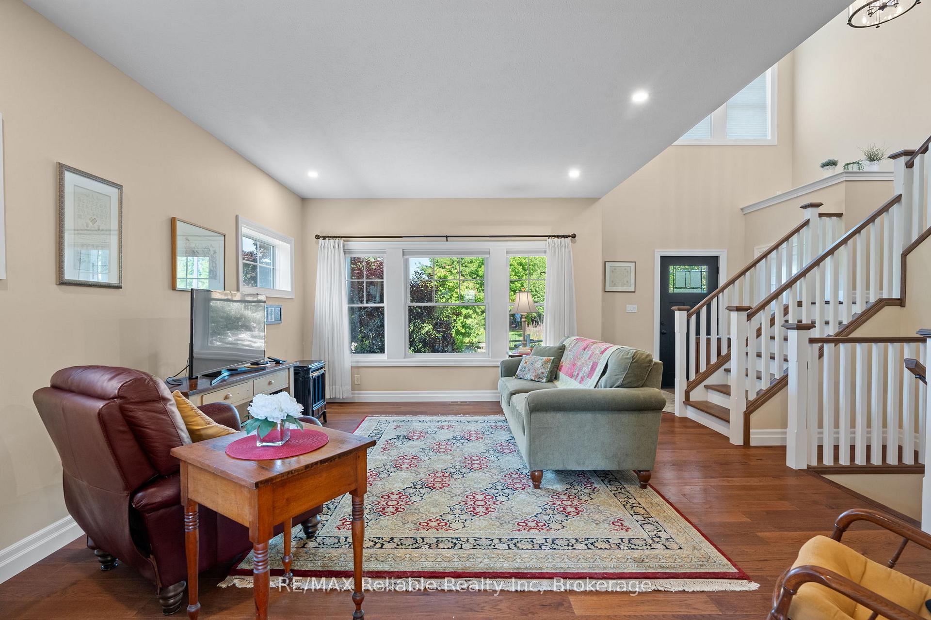 Photo 4 of 32 Thimbleweed Drive, Bluewater, Bayfield — HOMEH