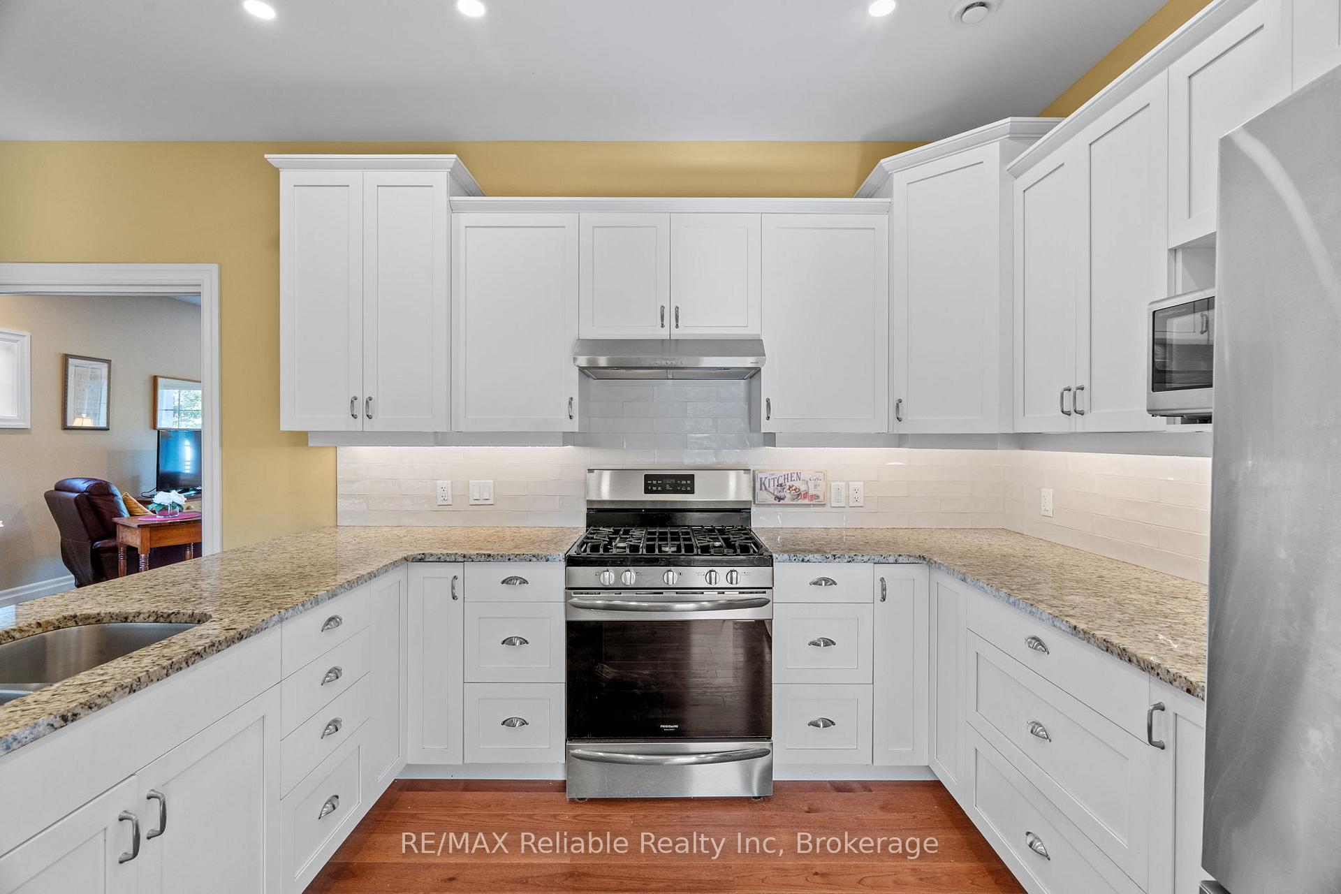Photo 9 of 32 Thimbleweed Drive, Bluewater, Bayfield — HOMEH