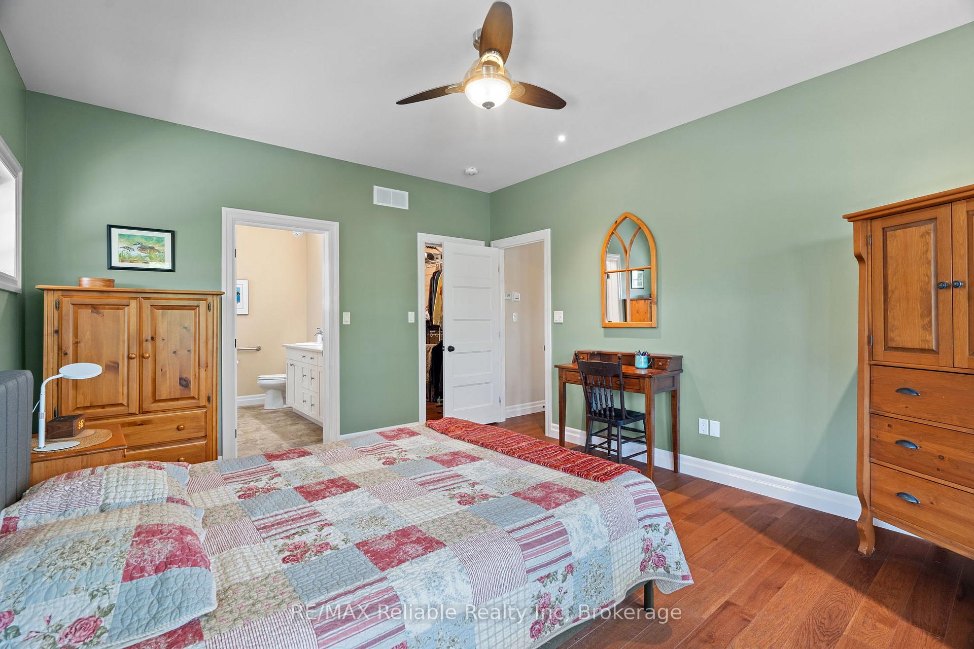Photo 10 of 32 Thimbleweed Drive, Bluewater, Bayfield — HOMEH