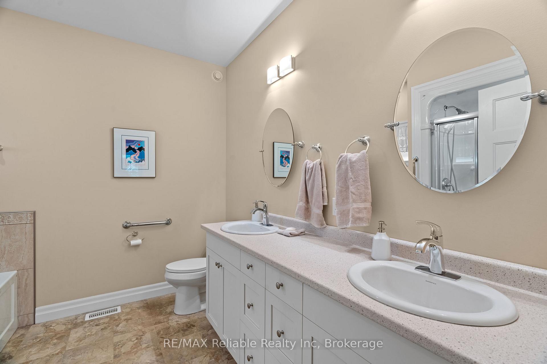 Photo 16 of 32 Thimbleweed Drive, Bluewater, Bayfield — HOMEH