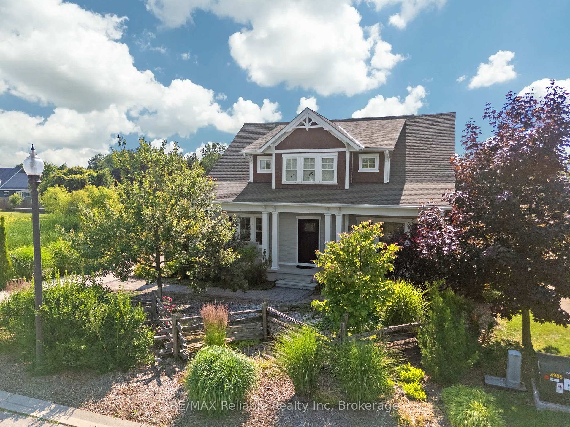 Photo 38 of 32 Thimbleweed Drive, Bluewater, Bayfield — HOMEH