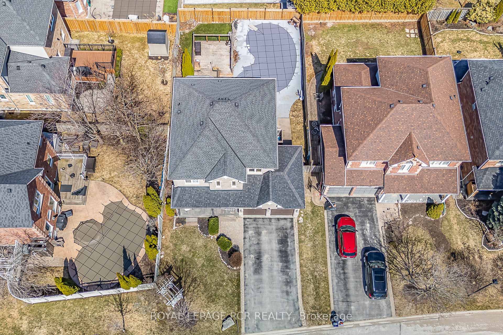 Photo 5 of 38 Brownscombe Crescent, Uxbridge — HOMEH