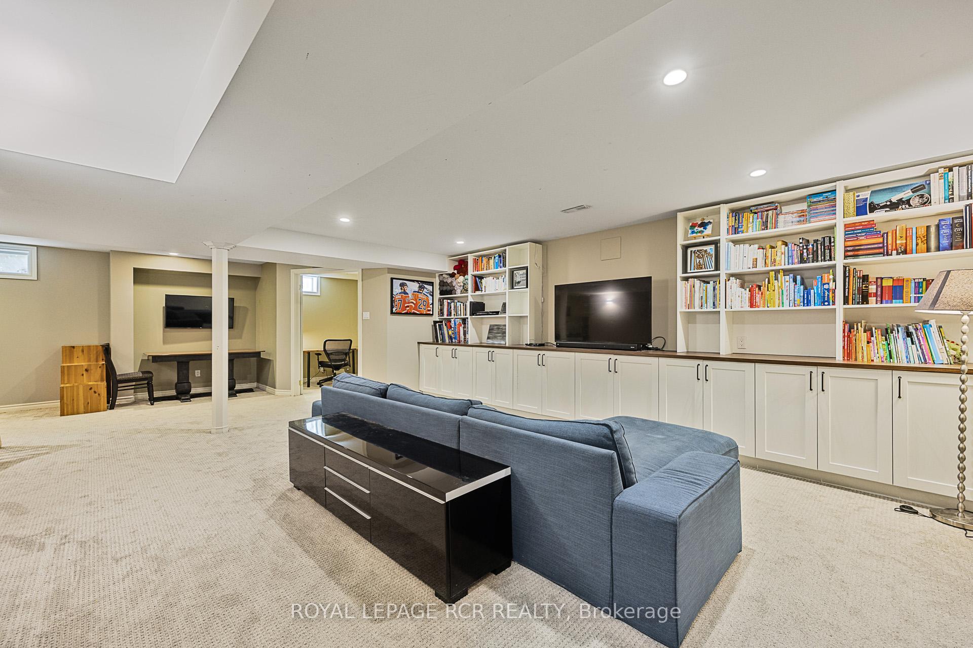 Photo 38 of 38 Brownscombe Crescent, Uxbridge — HOMEH