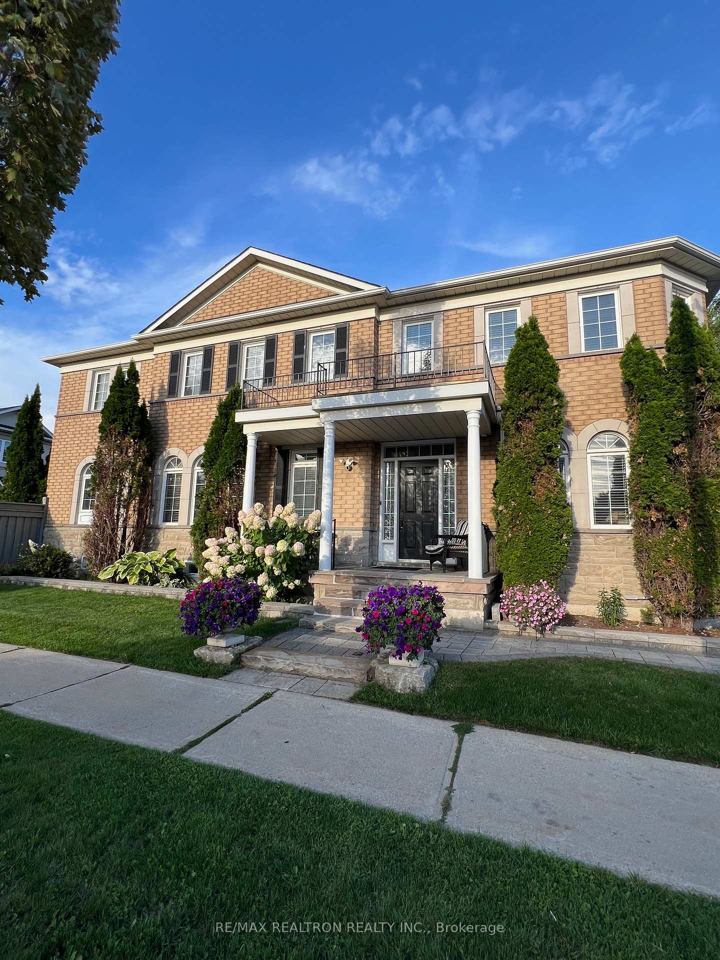 Photo 1 of Unit Bsmt, 2 Bunting Drive, Vaughan, Vellore Village — HOMEH