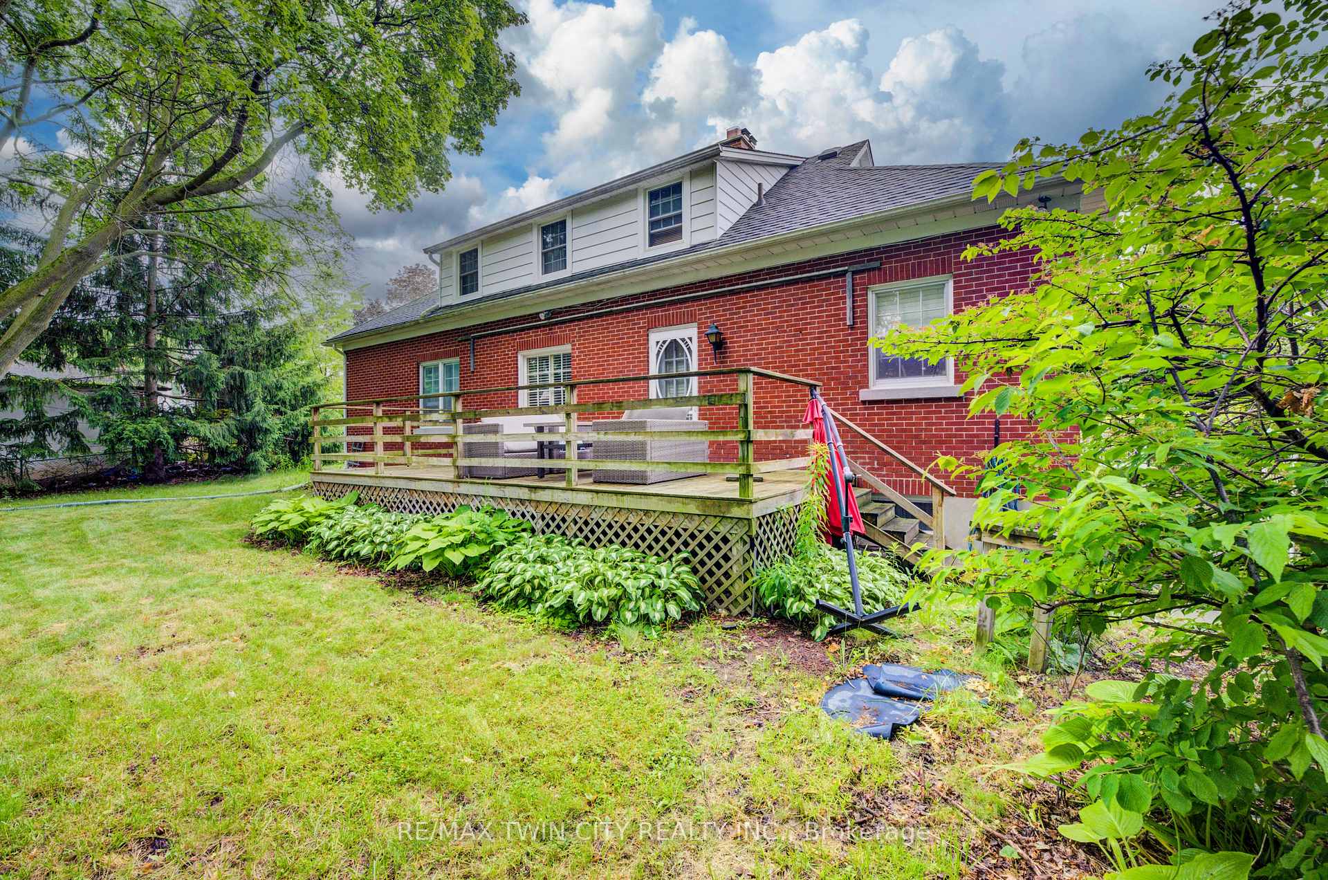 Photo 4 of 250 Bridgeport Road E, Waterloo — HOMEH