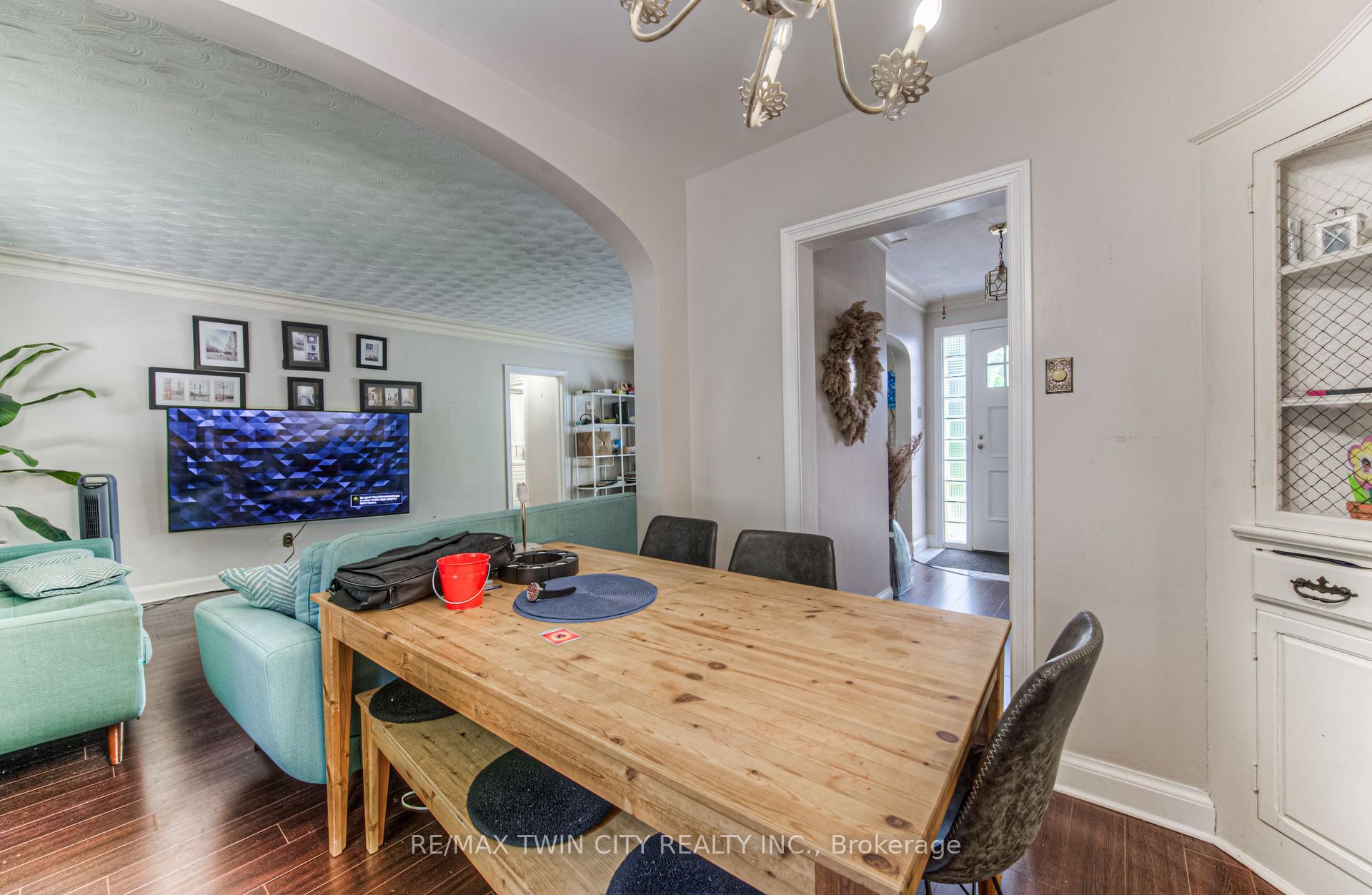 Photo 5 of 250 Bridgeport Road E, Waterloo — HOMEH