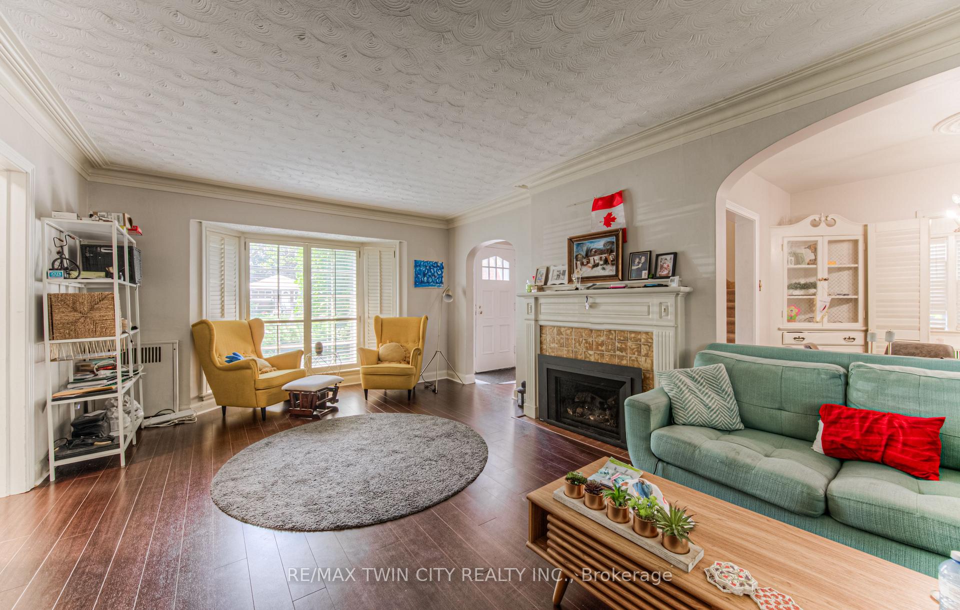 Photo 7 of 250 Bridgeport Road E, Waterloo — HOMEH