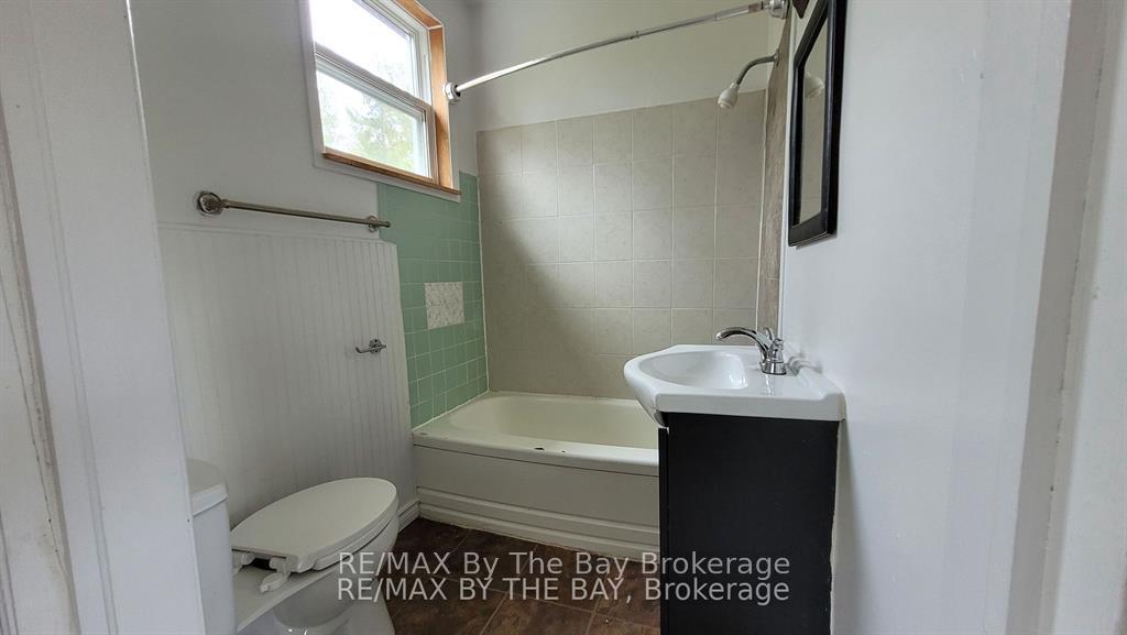 Photo 13 of Unit B08, 280 River Road E, Wasaga Beach — HOMEH