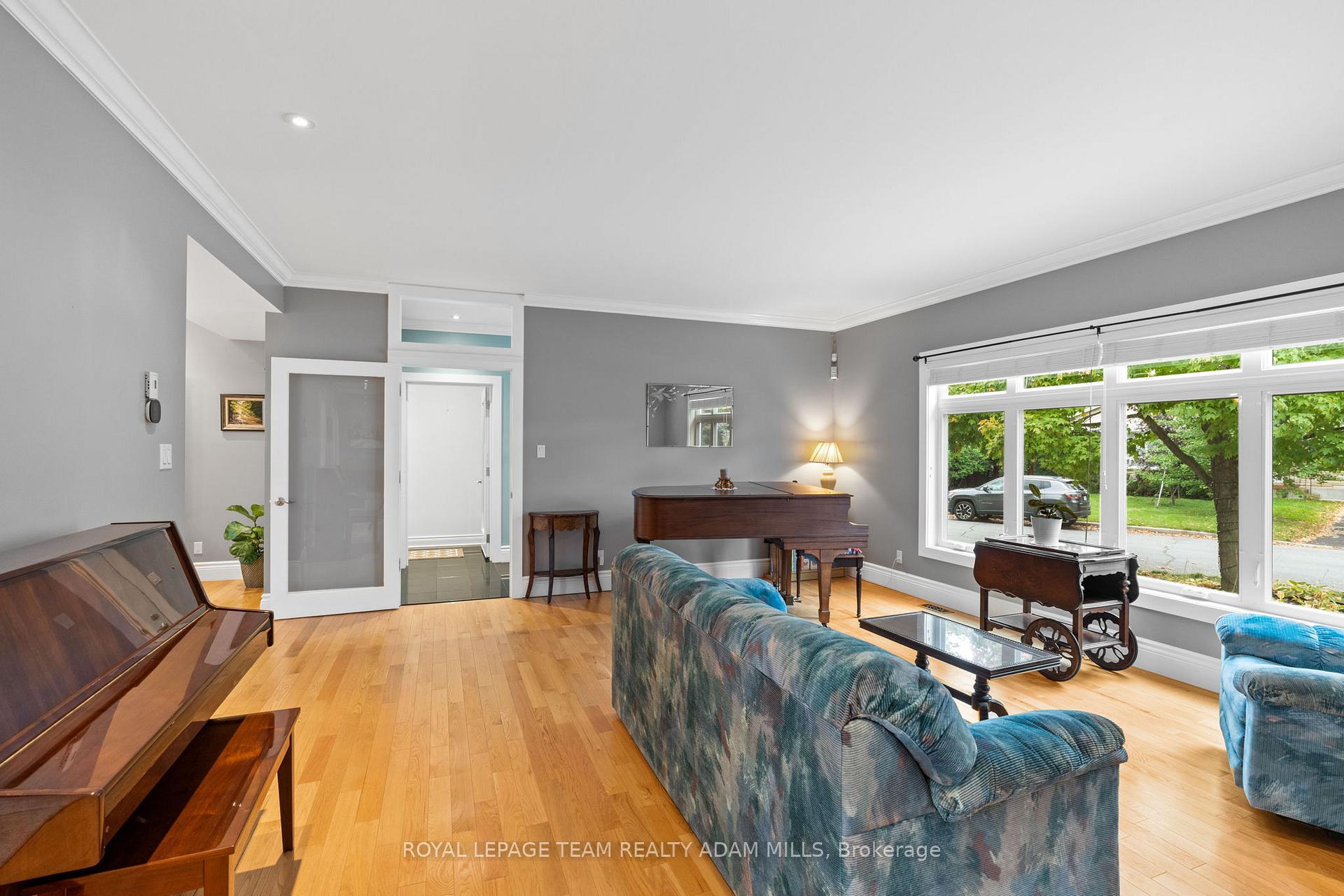 Photo 7 of 1481 Orchard Avenue, Ottawa, Alta Vista — HOMEH
