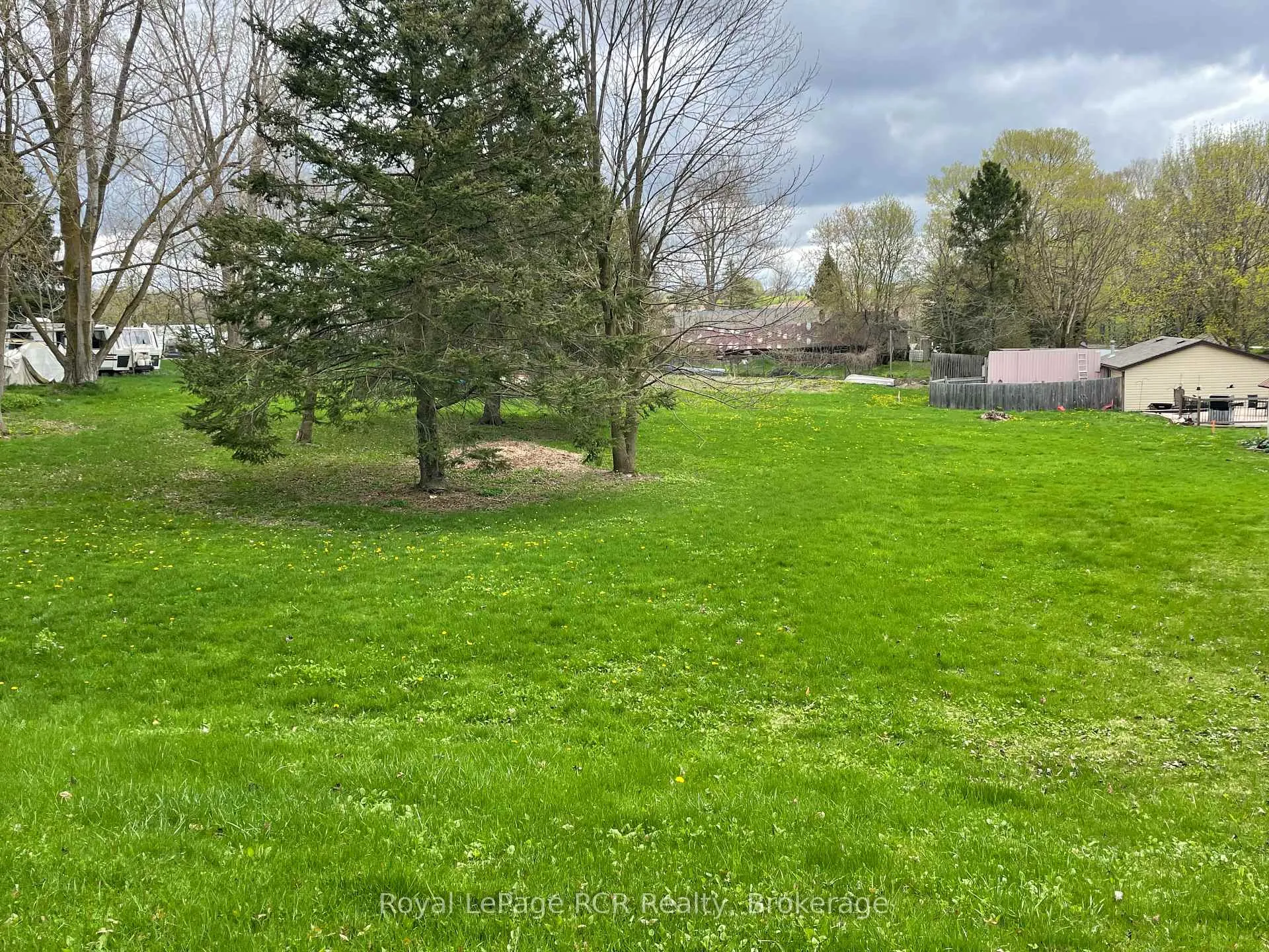 Photo 6 of 324 Augusta Street, West Grey — HOMEH