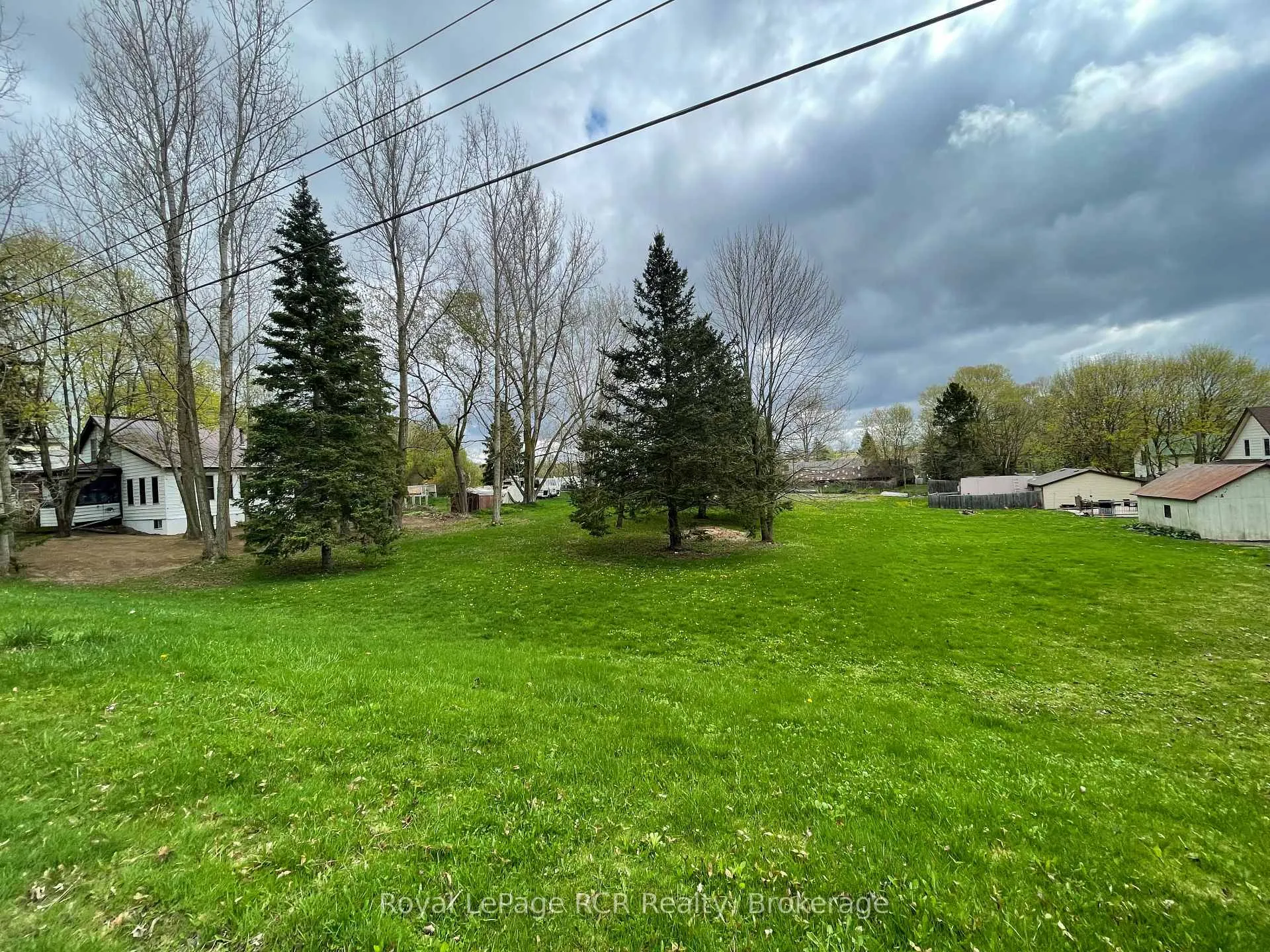 Photo 10 of 324 Augusta Street, West Grey — HOMEH