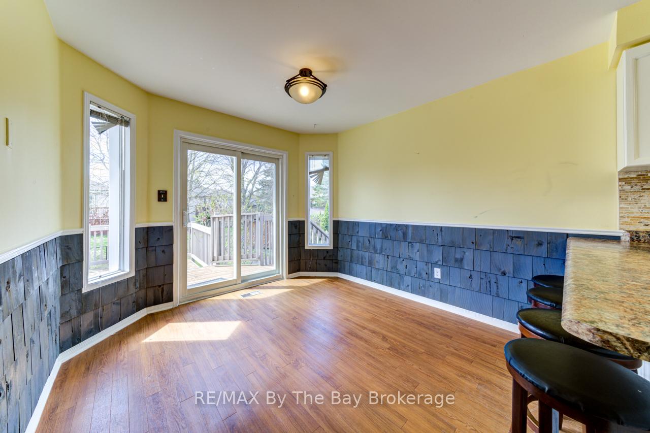 Photo 23 of 12 Acorn Crescent, Wasaga Beach — HOMEH