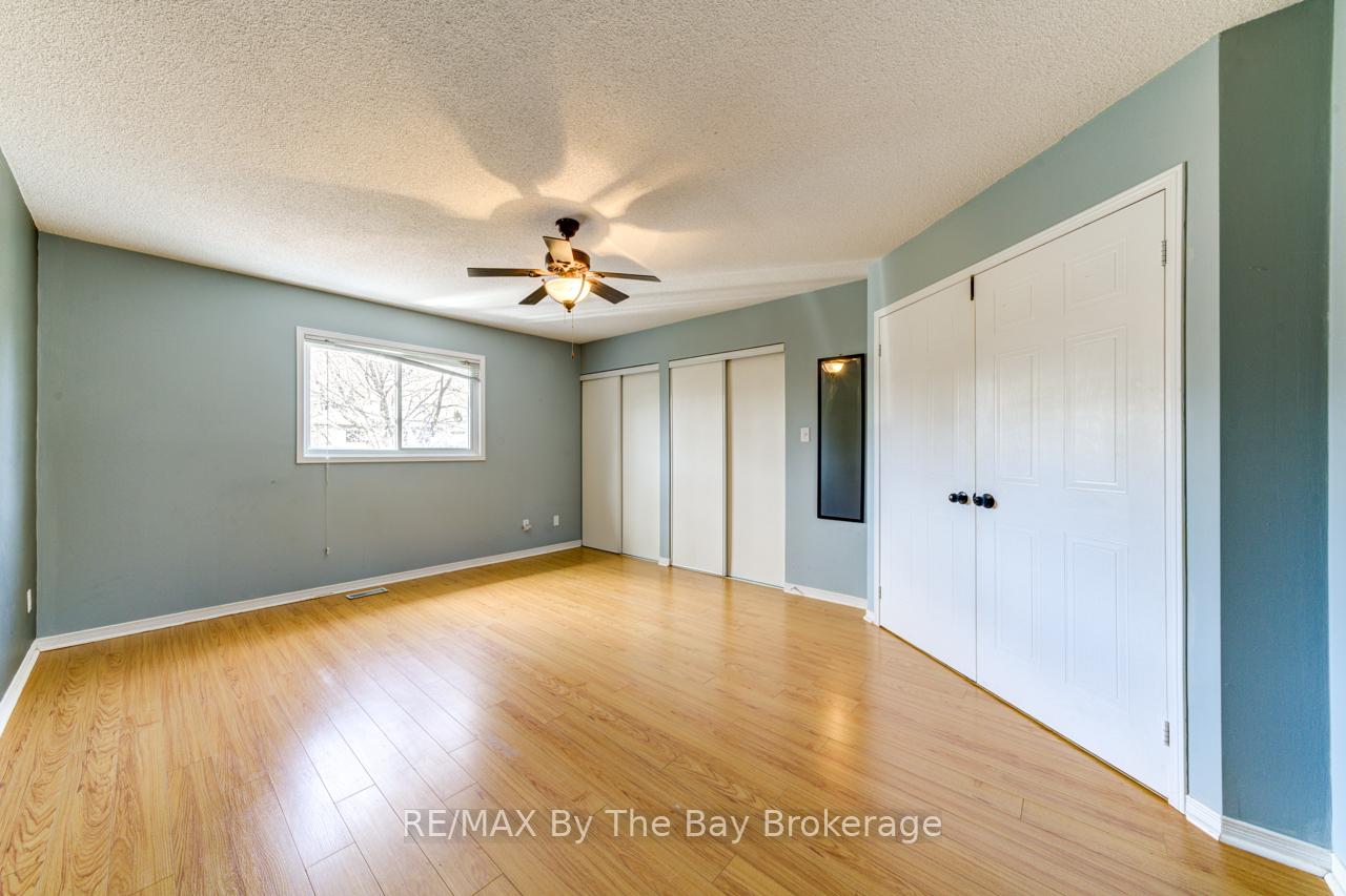 Photo 26 of 12 Acorn Crescent, Wasaga Beach — HOMEH