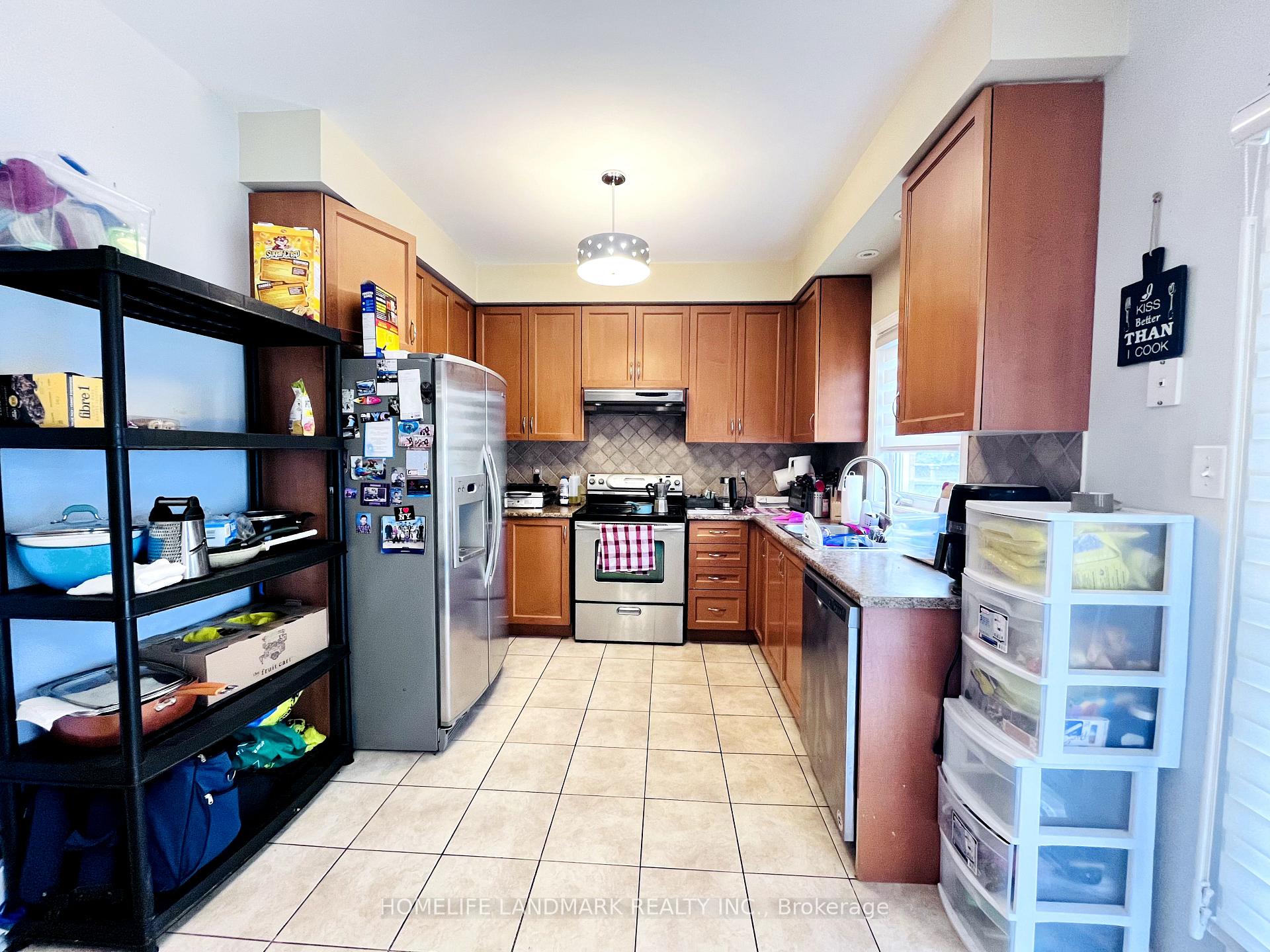 Photo 3 of 60 Spring Arbour Road, Vaughan, Patterson — HOMEH