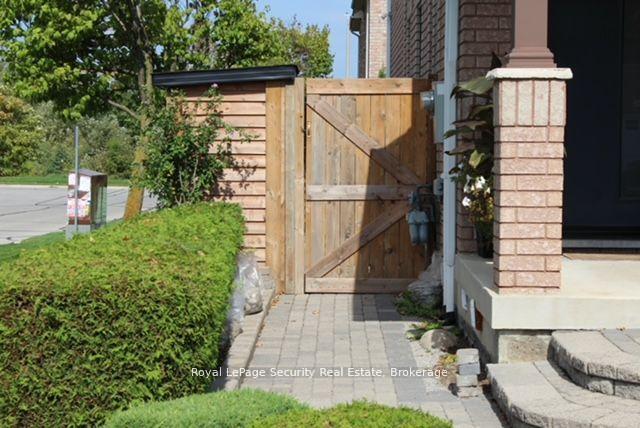 Photo 4 of Unit BASEMENT, 77 Casabel Drive, Vaughan, Vellore Village — HOMEH