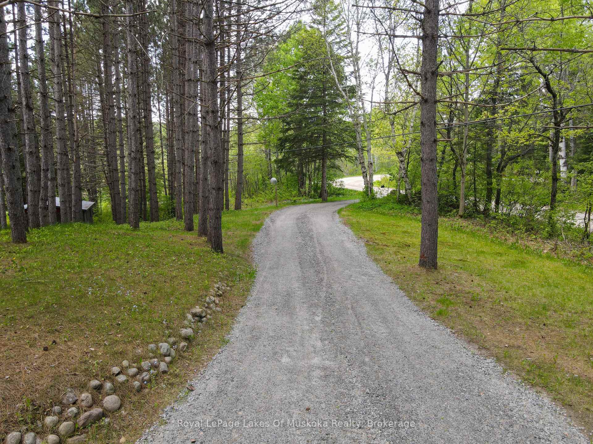 Photo 2 of 226 Owl Lake Road, Armour, Katrine — HOMEH