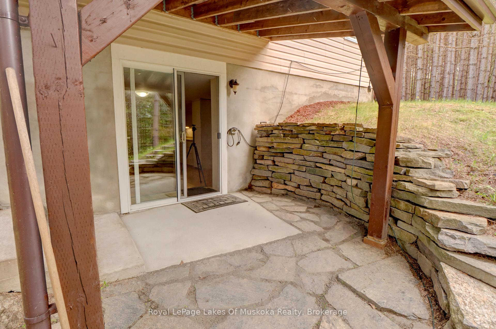 Photo 34 of 226 Owl Lake Road, Armour, Katrine — HOMEH