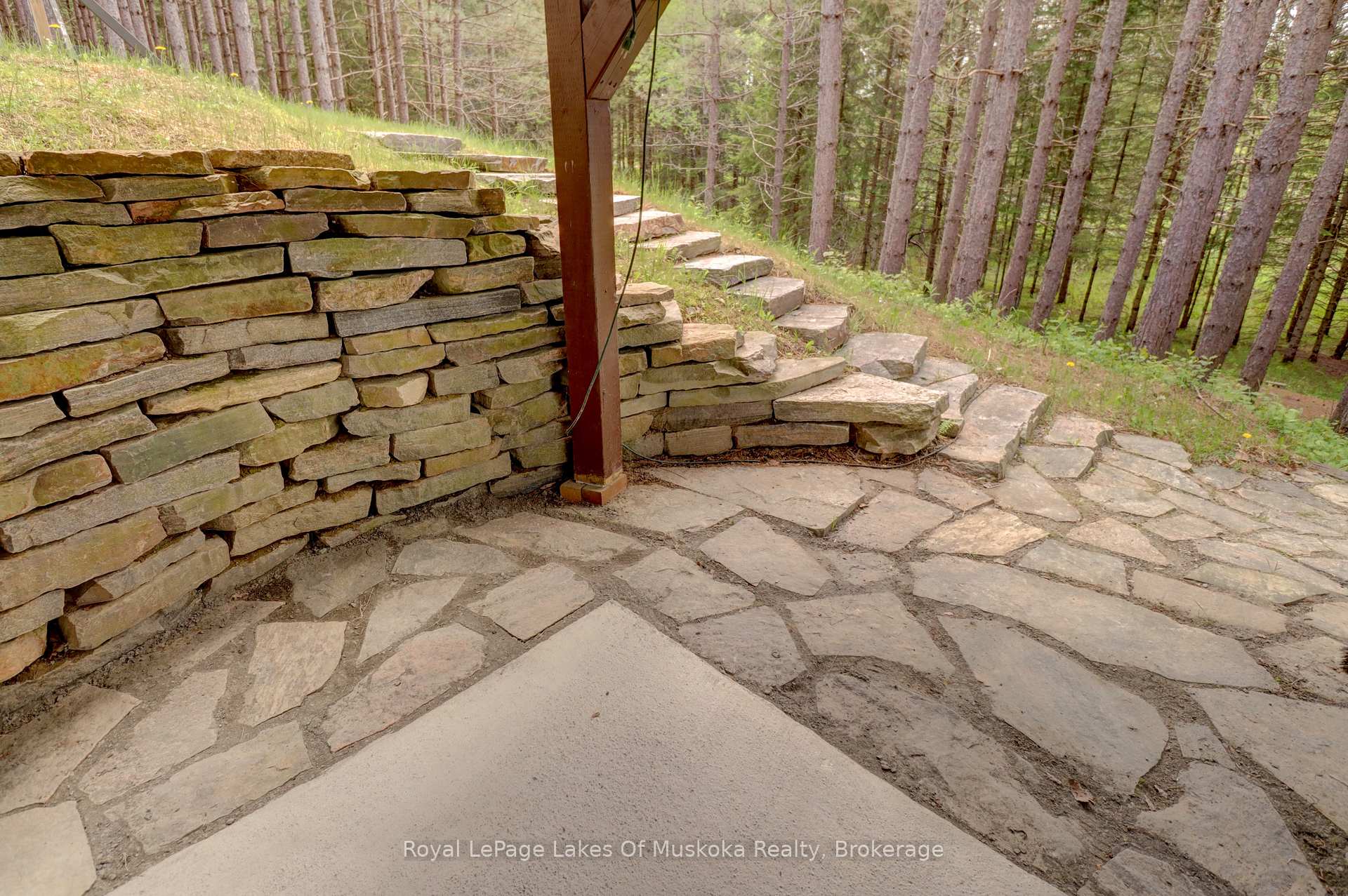 Photo 30 of 226 Owl Lake Road, Armour, Katrine — HOMEH