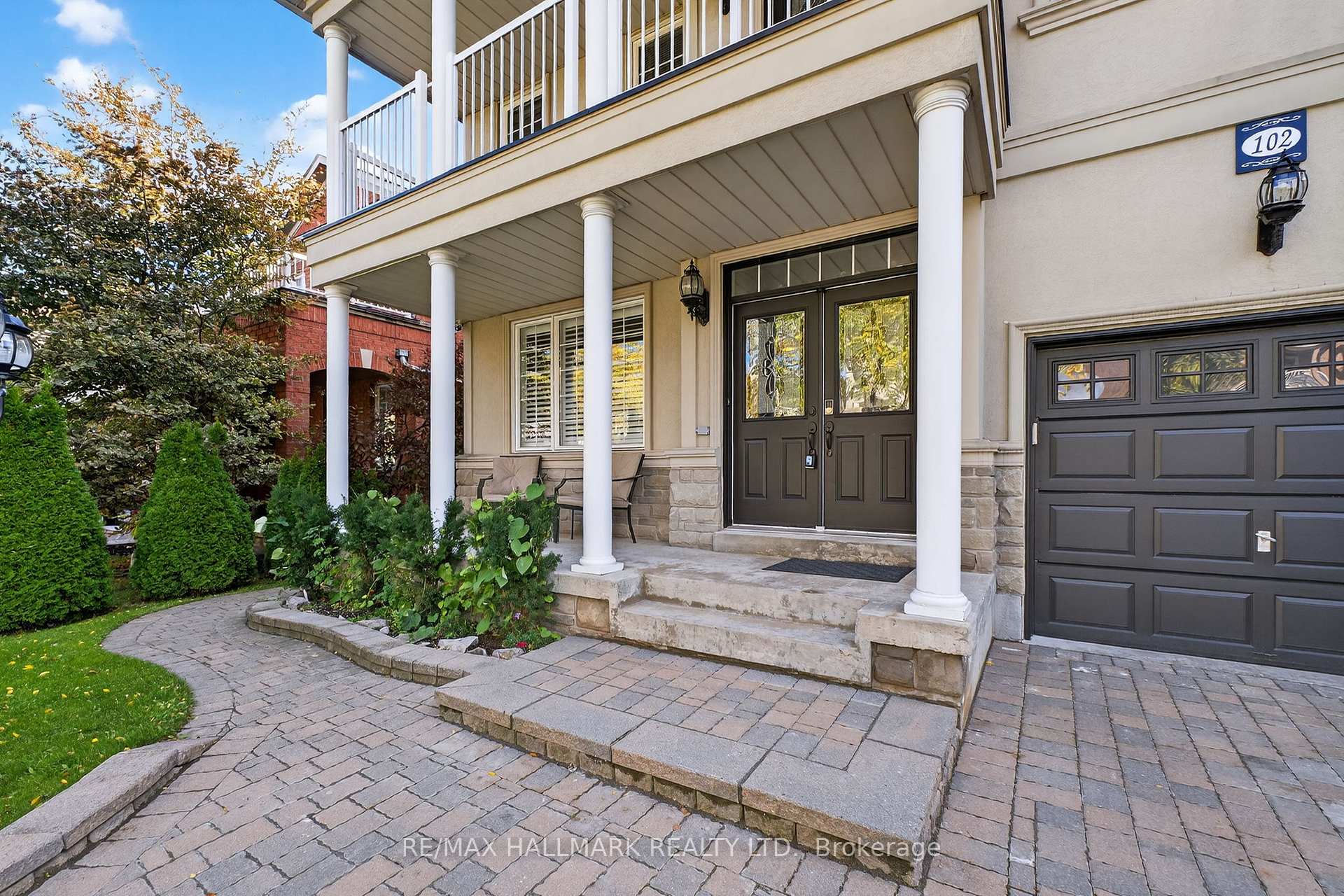 Photo 4 of 102 Destino Crescent, Vaughan, Vellore Village — HOMEH