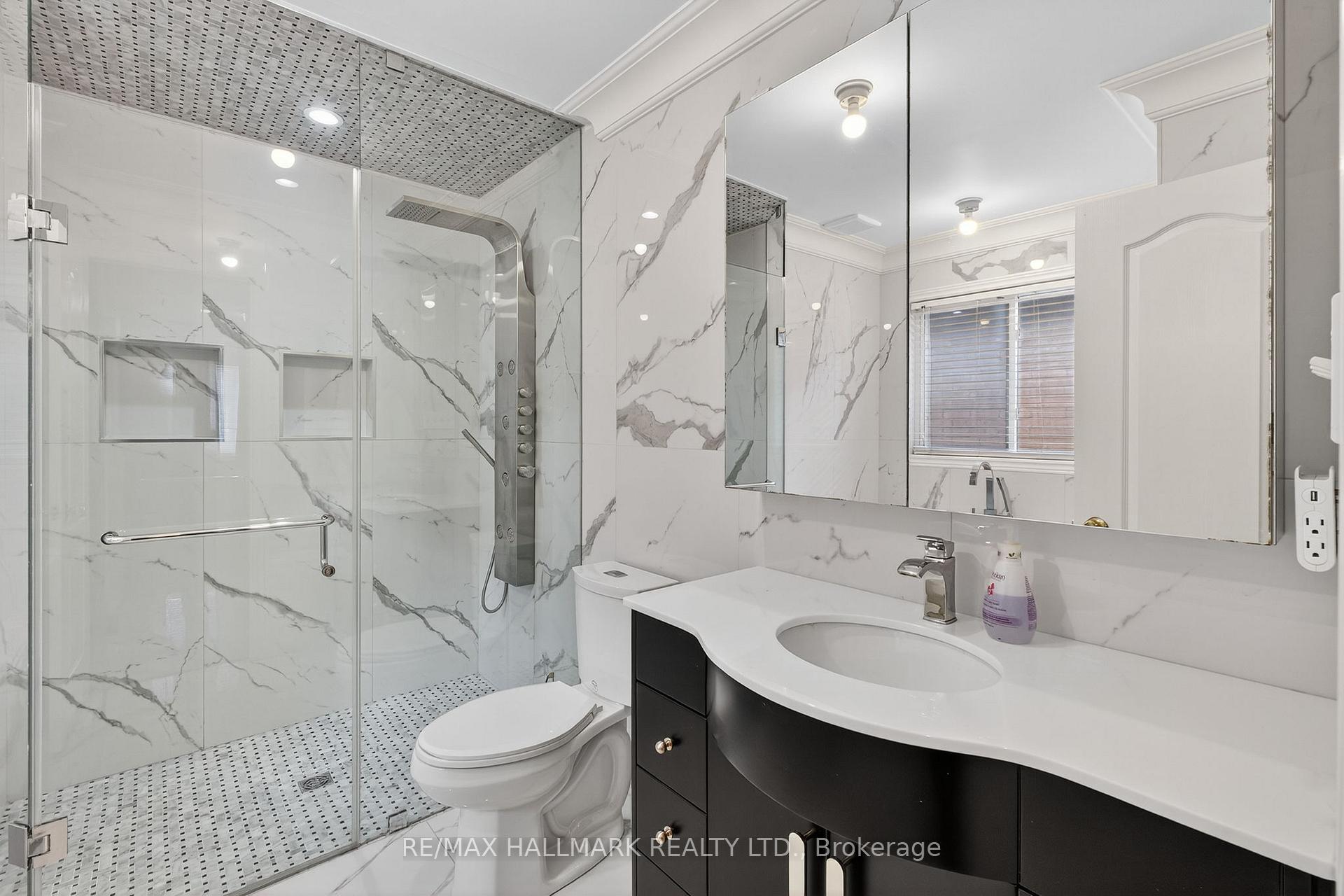 Photo 30 of 102 Destino Crescent, Vaughan, Vellore Village — HOMEH