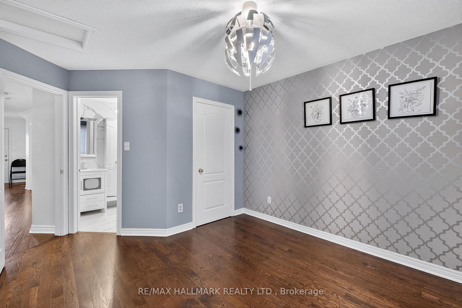Photo 34 of 102 Destino Crescent, Vaughan, Vellore Village — HOMEH