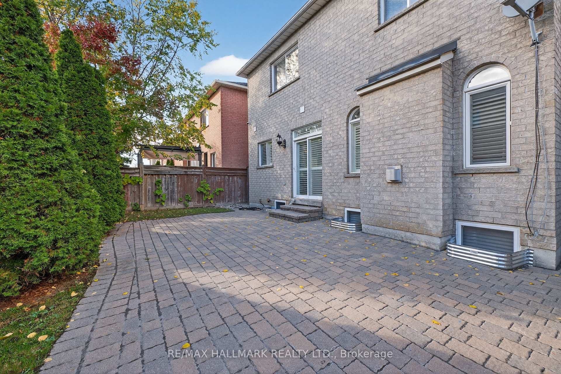 Photo 45 of 102 Destino Crescent, Vaughan, Vellore Village — HOMEH