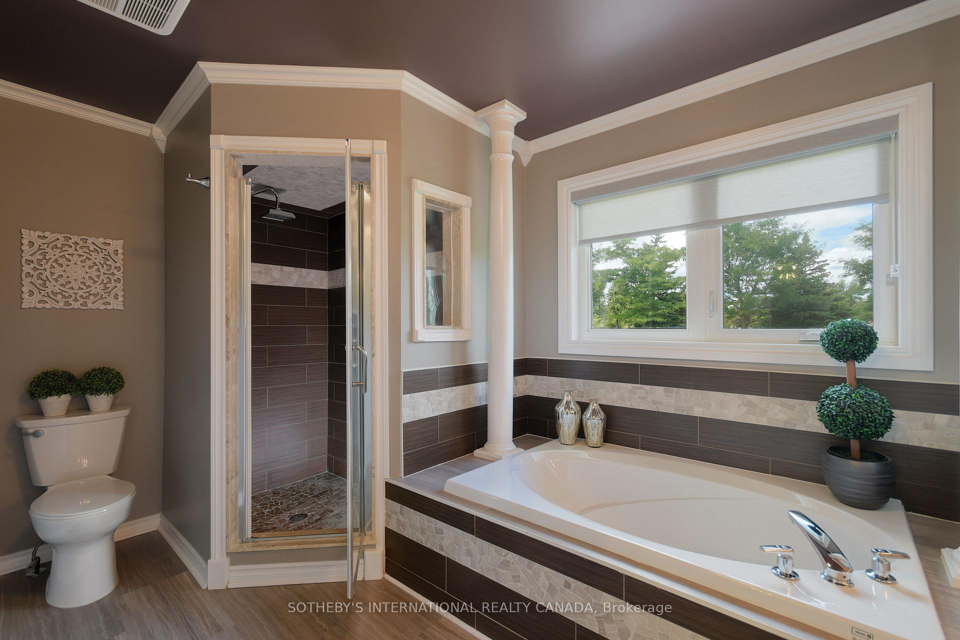 Photo 23 of 52 Monteith Crescent, Vaughan, Maple — HOMEH