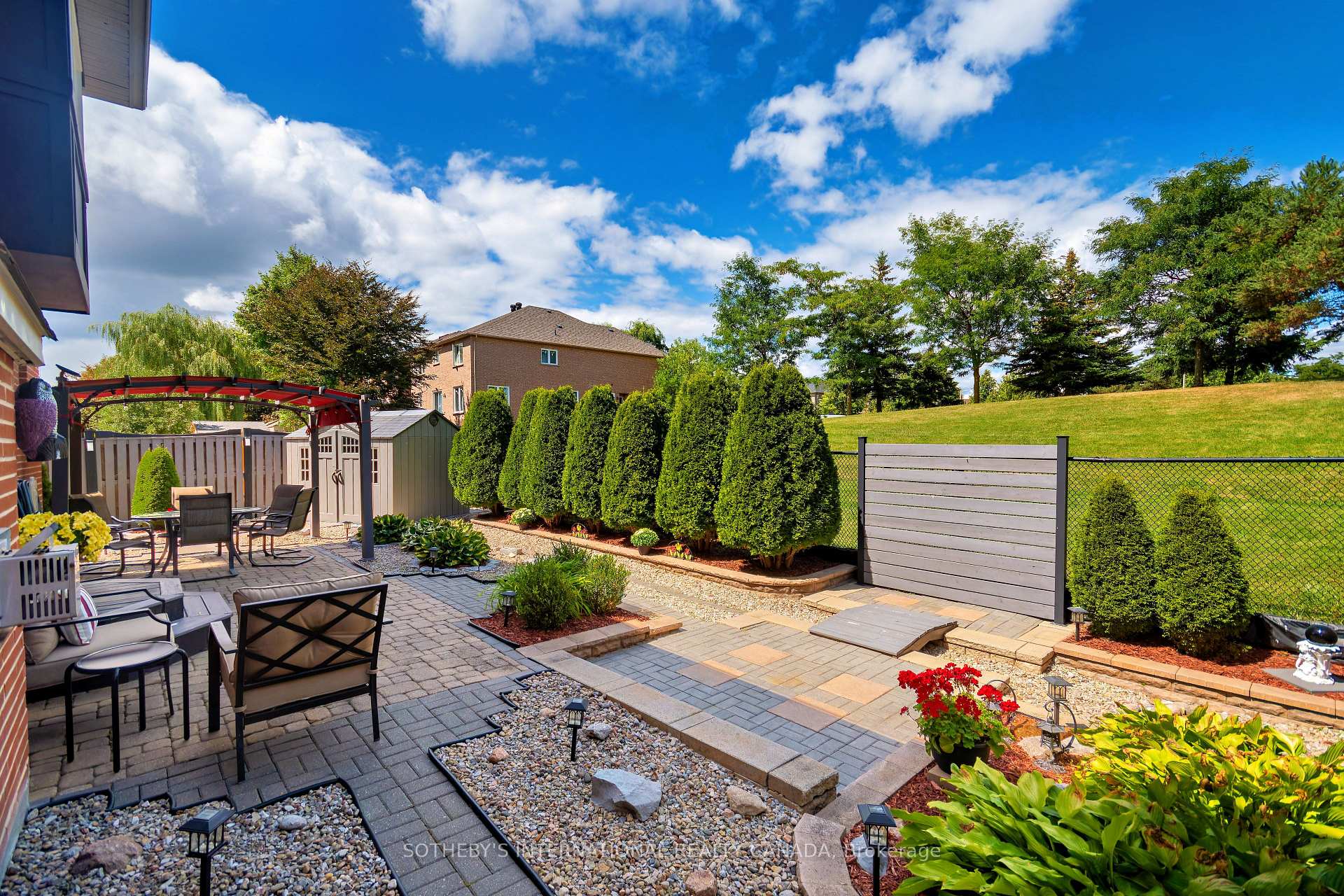 Photo 46 of 52 Monteith Crescent, Vaughan, Maple — HOMEH