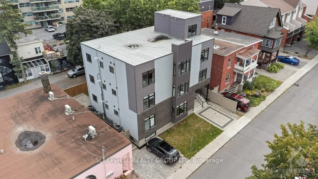 Photo 2 of 9 Spadina Avenue, Ottawa, Hintonburg — HOMEH