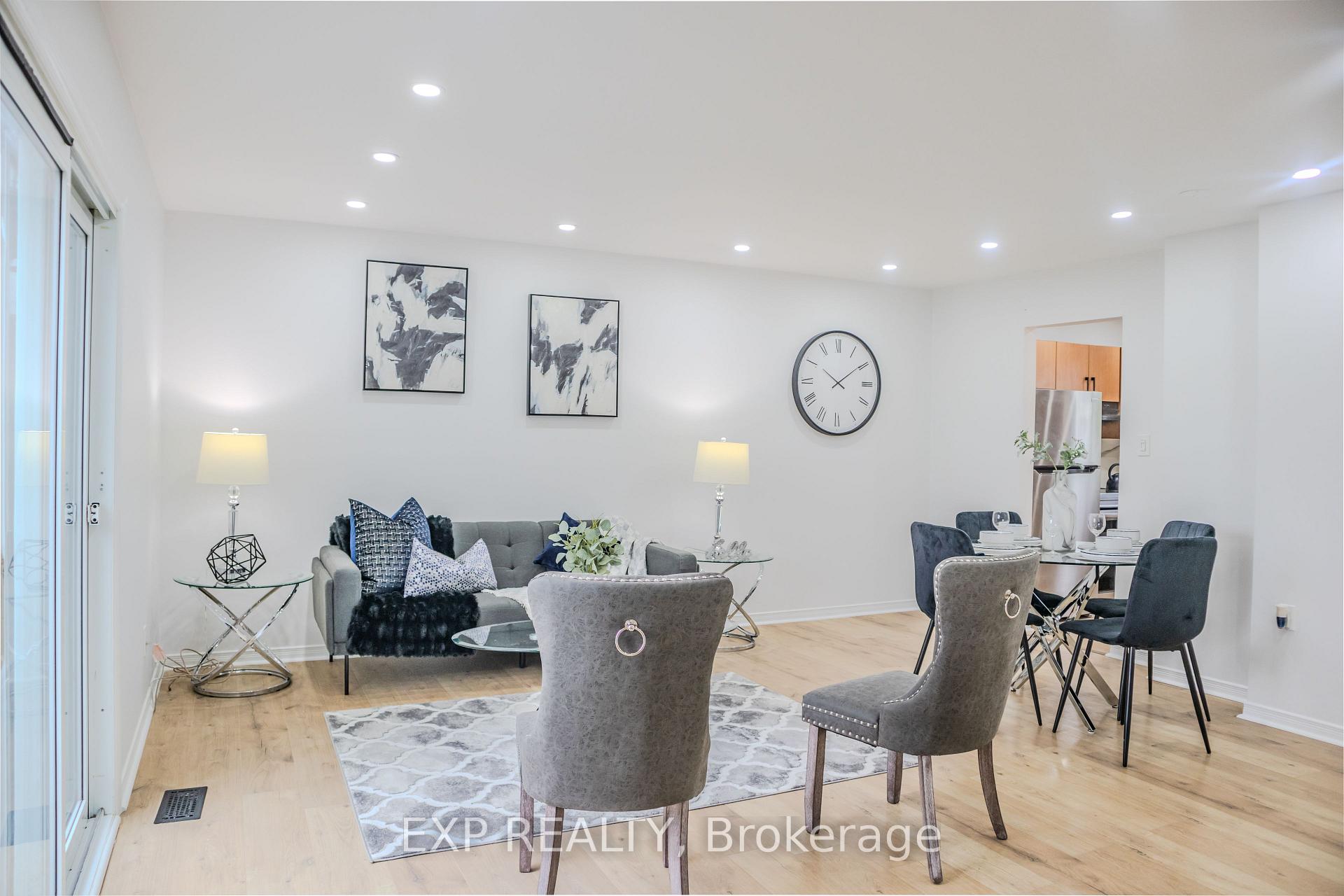 Photo 1 of Unit 3, 249 Camelot Court, Waterloo — HOMEH