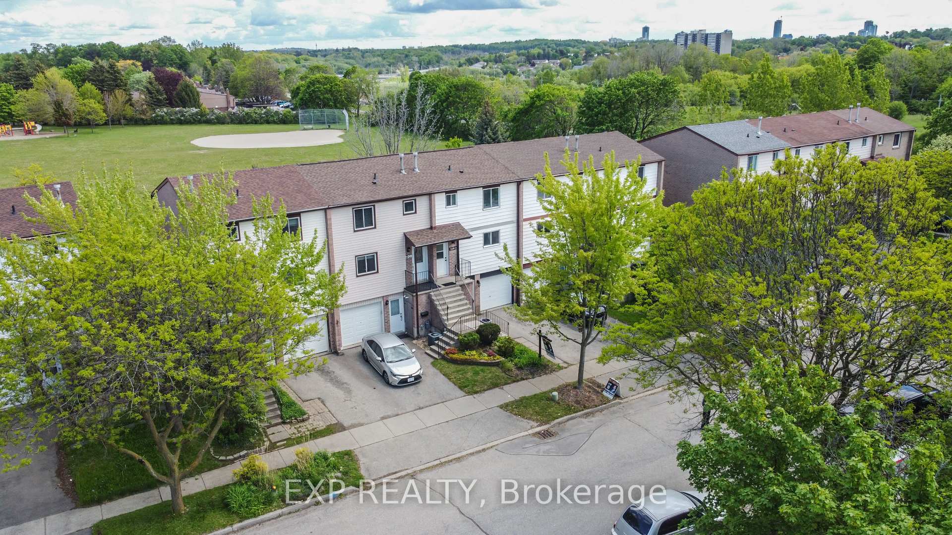 Photo 5 of Unit 3, 249 Camelot Court, Waterloo — HOMEH