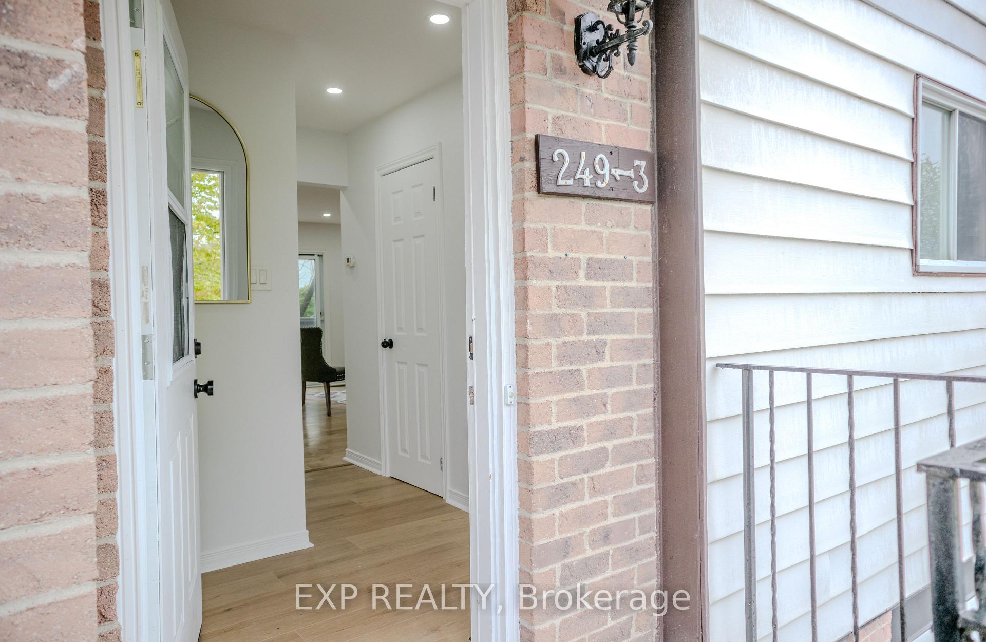 Photo 6 of Unit 3, 249 Camelot Court, Waterloo — HOMEH