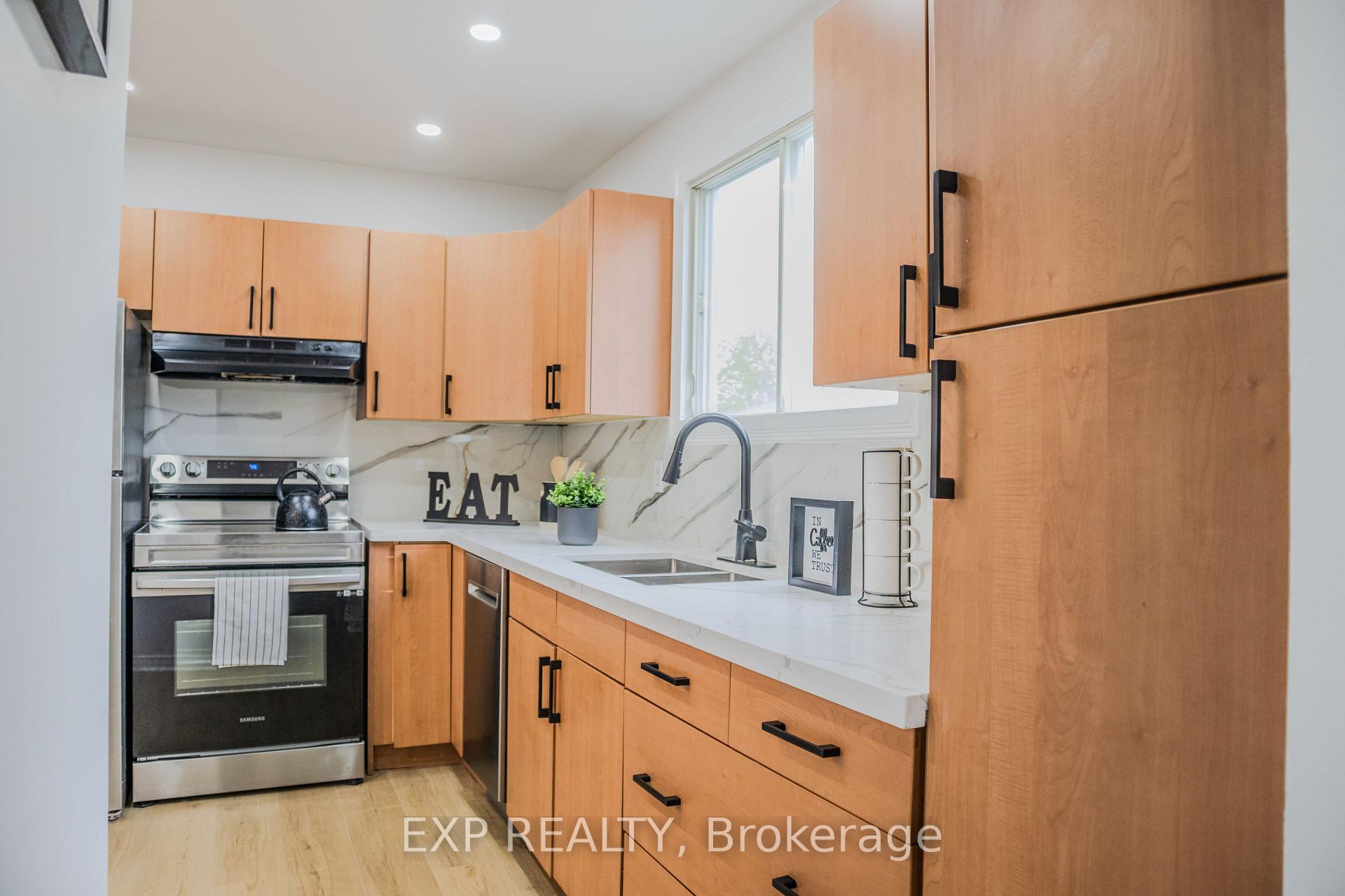 Photo 9 of Unit 3, 249 Camelot Court, Waterloo — HOMEH