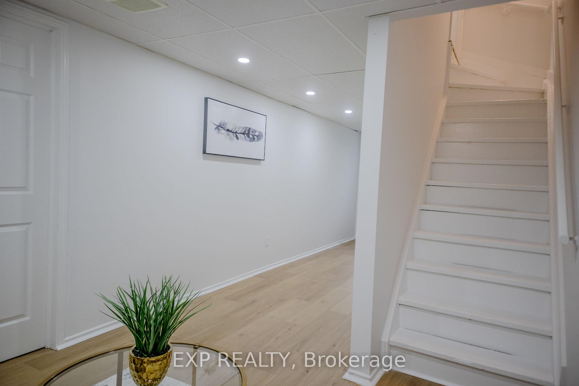 Photo 39 of Unit 3, 249 Camelot Court, Waterloo — HOMEH