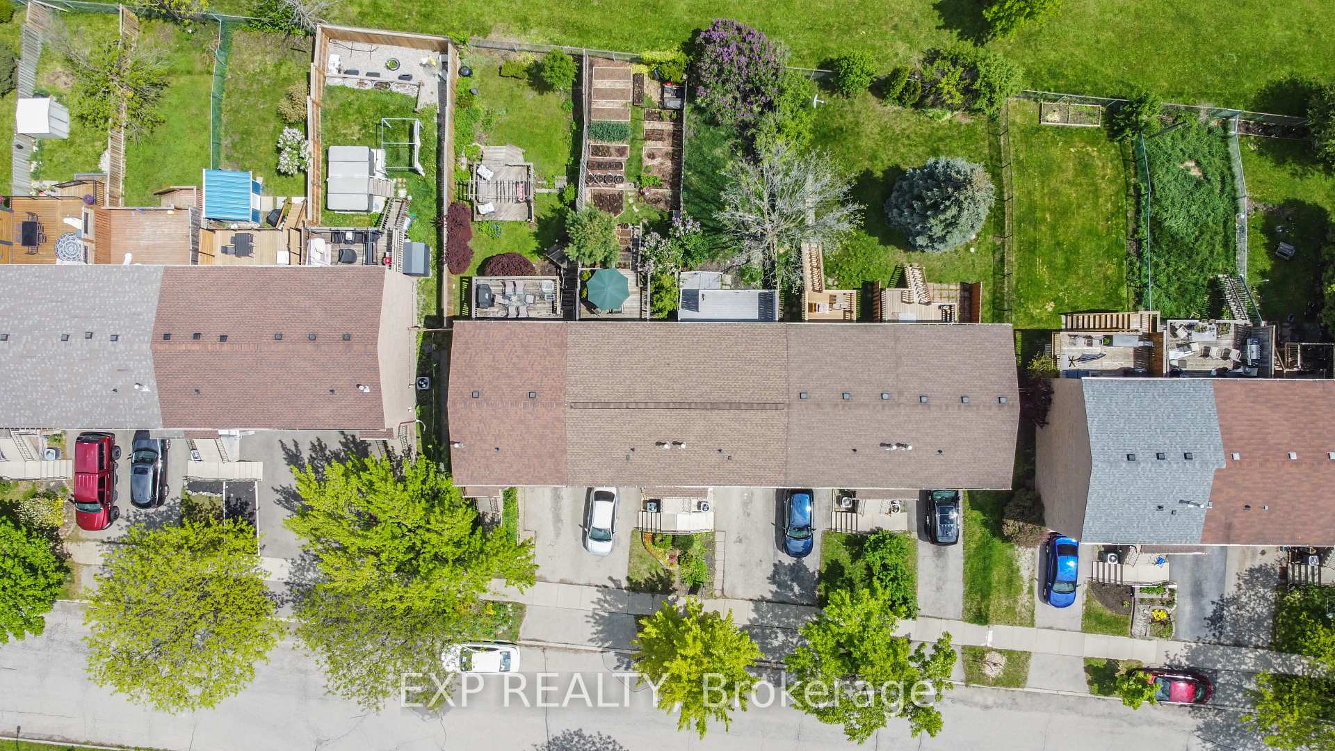 Photo 43 of Unit 3, 249 Camelot Court, Waterloo — HOMEH